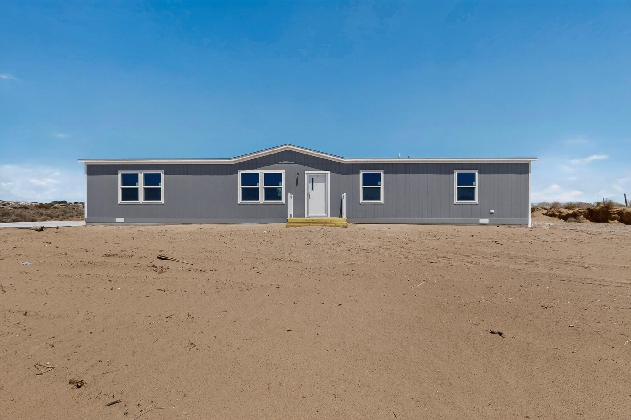 533 Hill Road NE, Rio Rancho, NM 87144