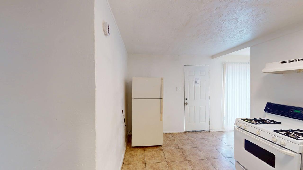 Photo 14 — 6720 Cochiti Road SE