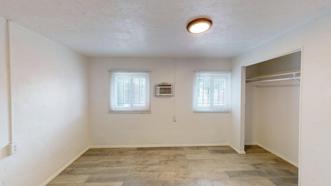 Photo 16 — 6720 Cochiti Road SE