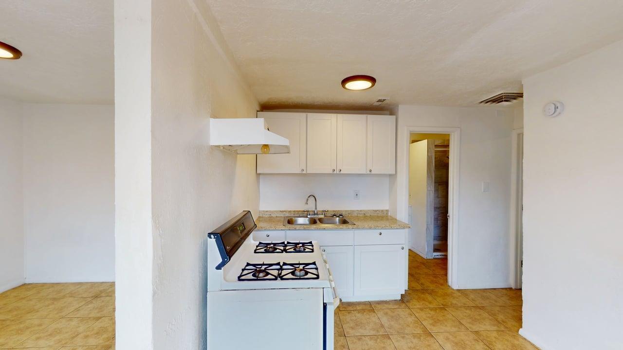 Photo 19 — 6720 Cochiti Road SE