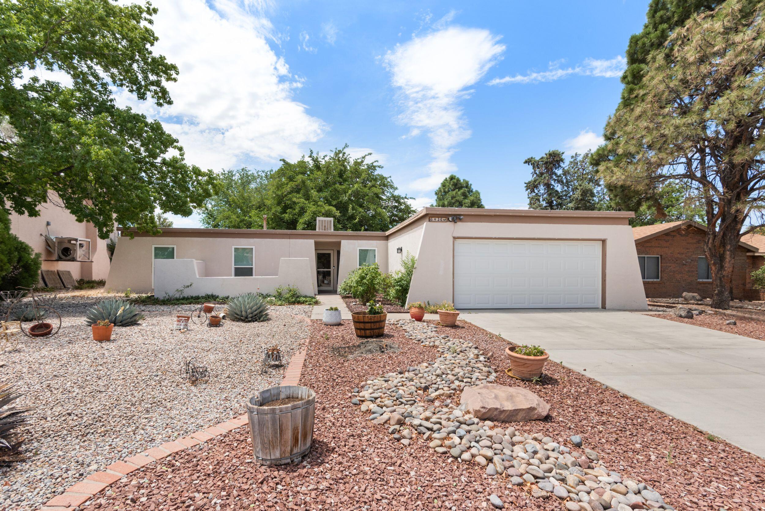 6436 Colleen Avenue NE, Albuquerque, NM 87109