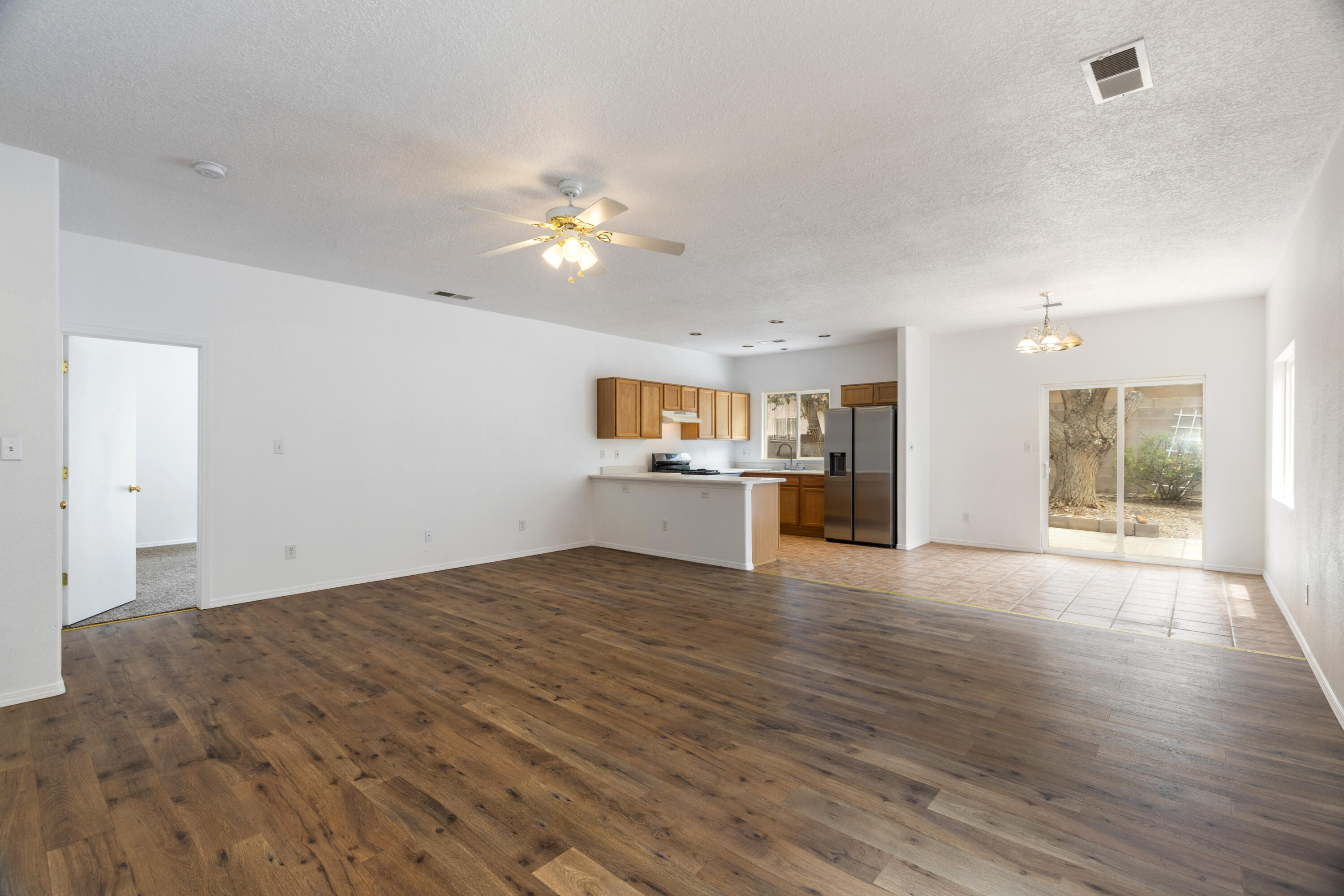 Photo 4 — 7524 Cricket Hill Drive NE