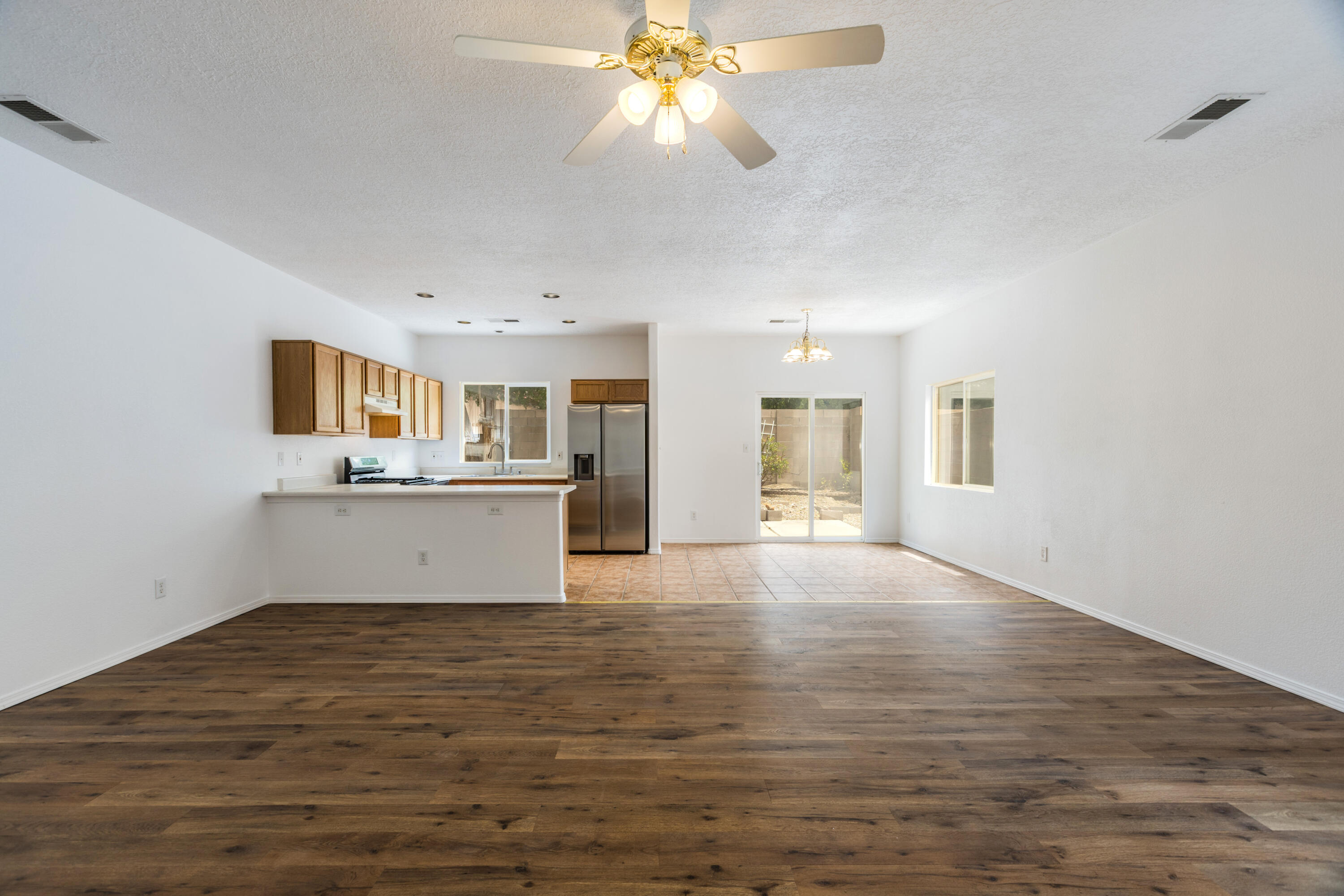 Photo 7 — 7524 Cricket Hill Drive NE