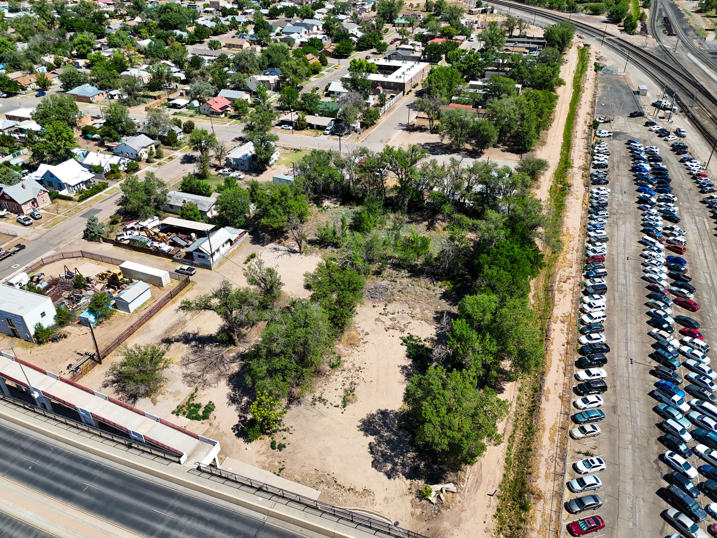 Photo 10 — 100 & 112 W Reinken Avenue