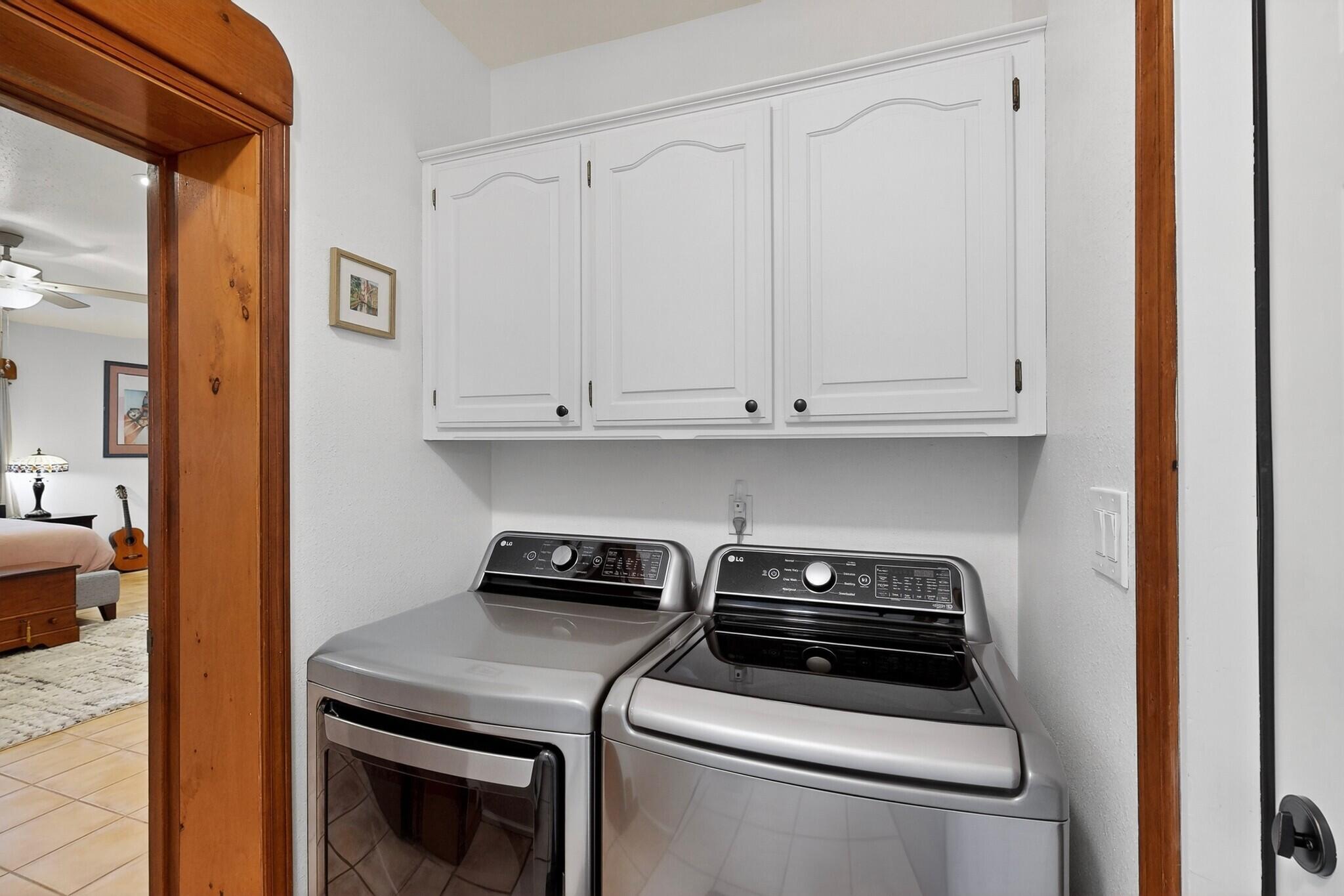 Photo 10 — 1425 Crestview Drive SW