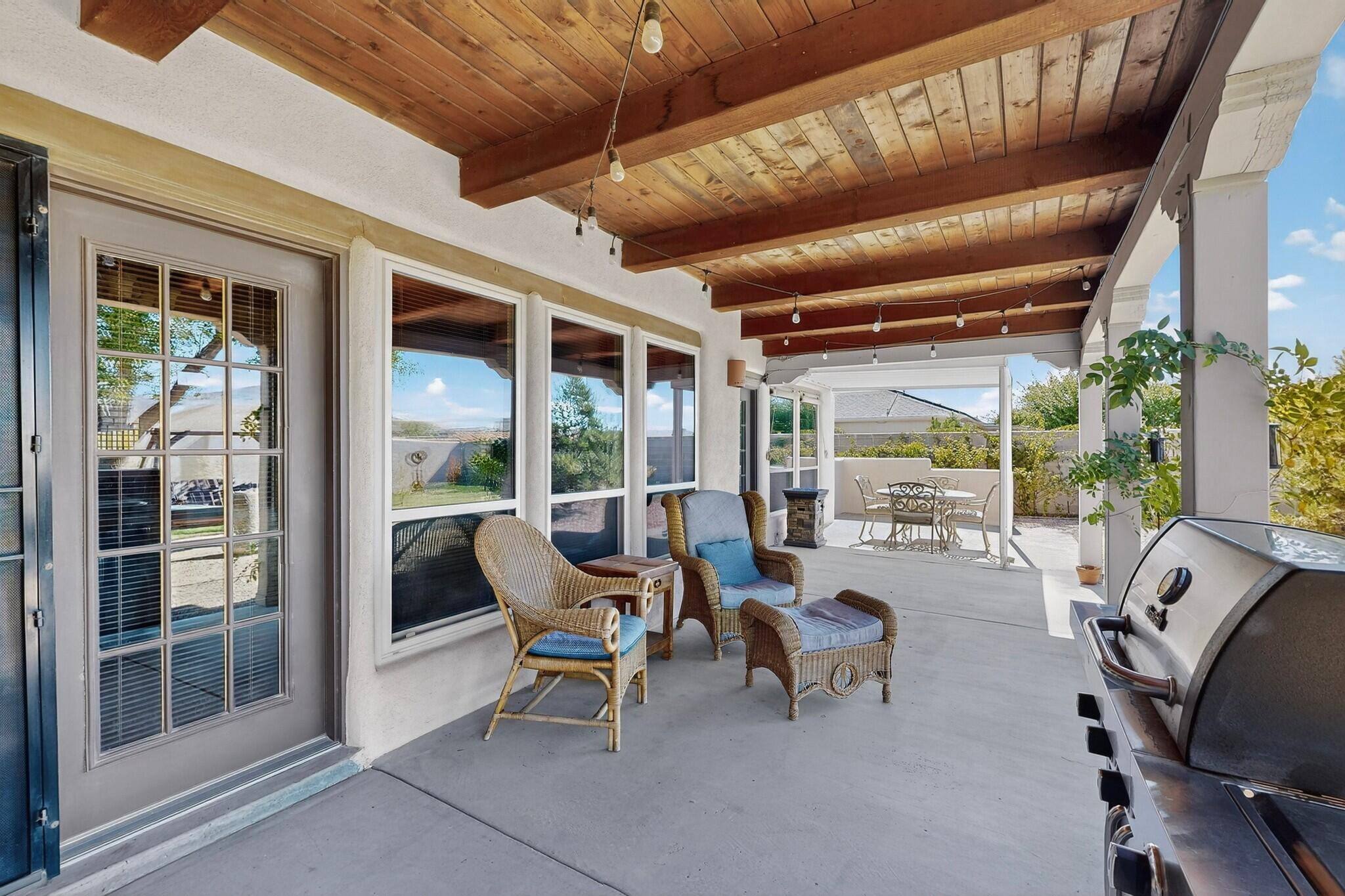 Photo 17 — 1425 Crestview Drive SW