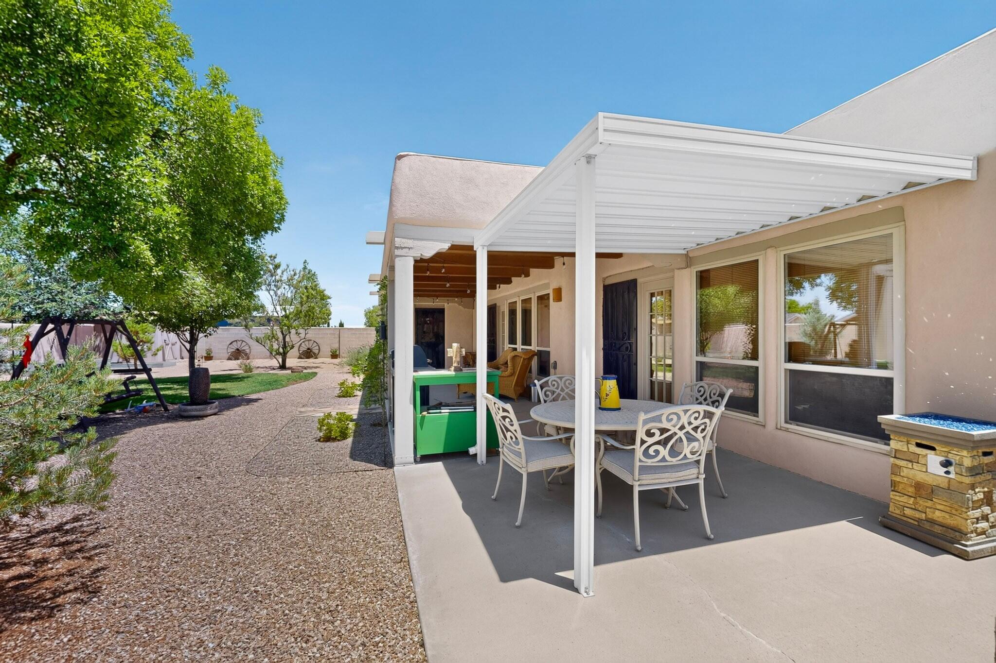 Photo 19 — 1425 Crestview Drive SW