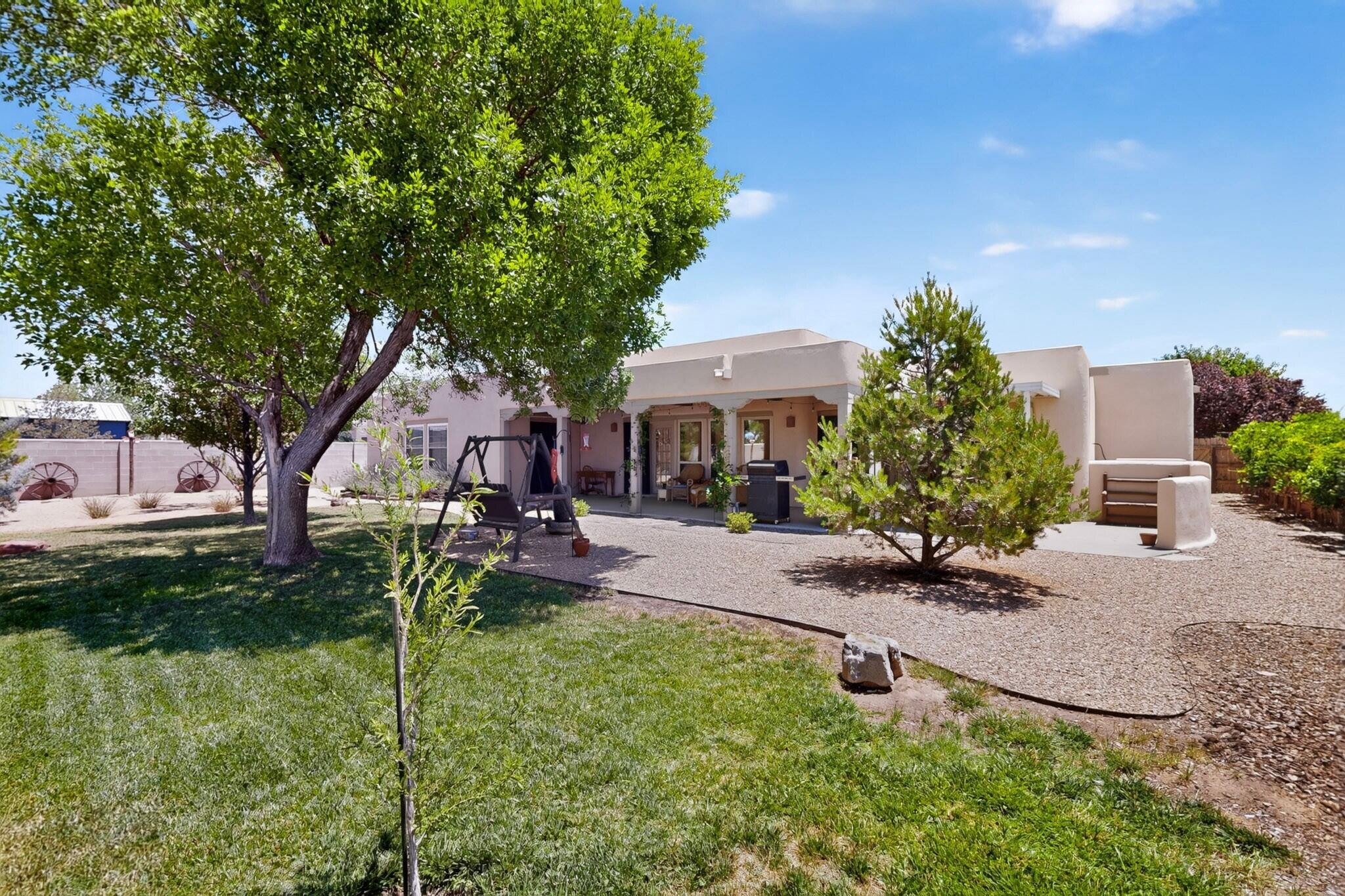 Photo 4 — 1425 Crestview Drive SW