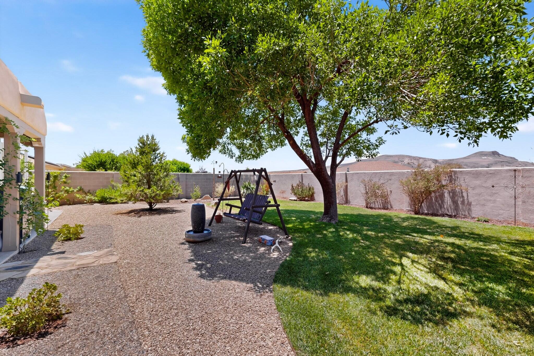 Photo 6 — 1425 Crestview Drive SW