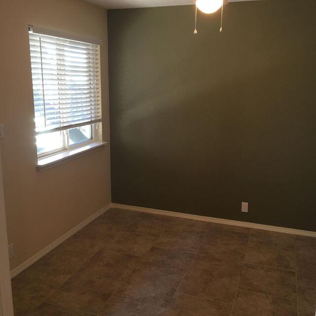 Photo 7 — 1808 Buena Vista Drive SE 2