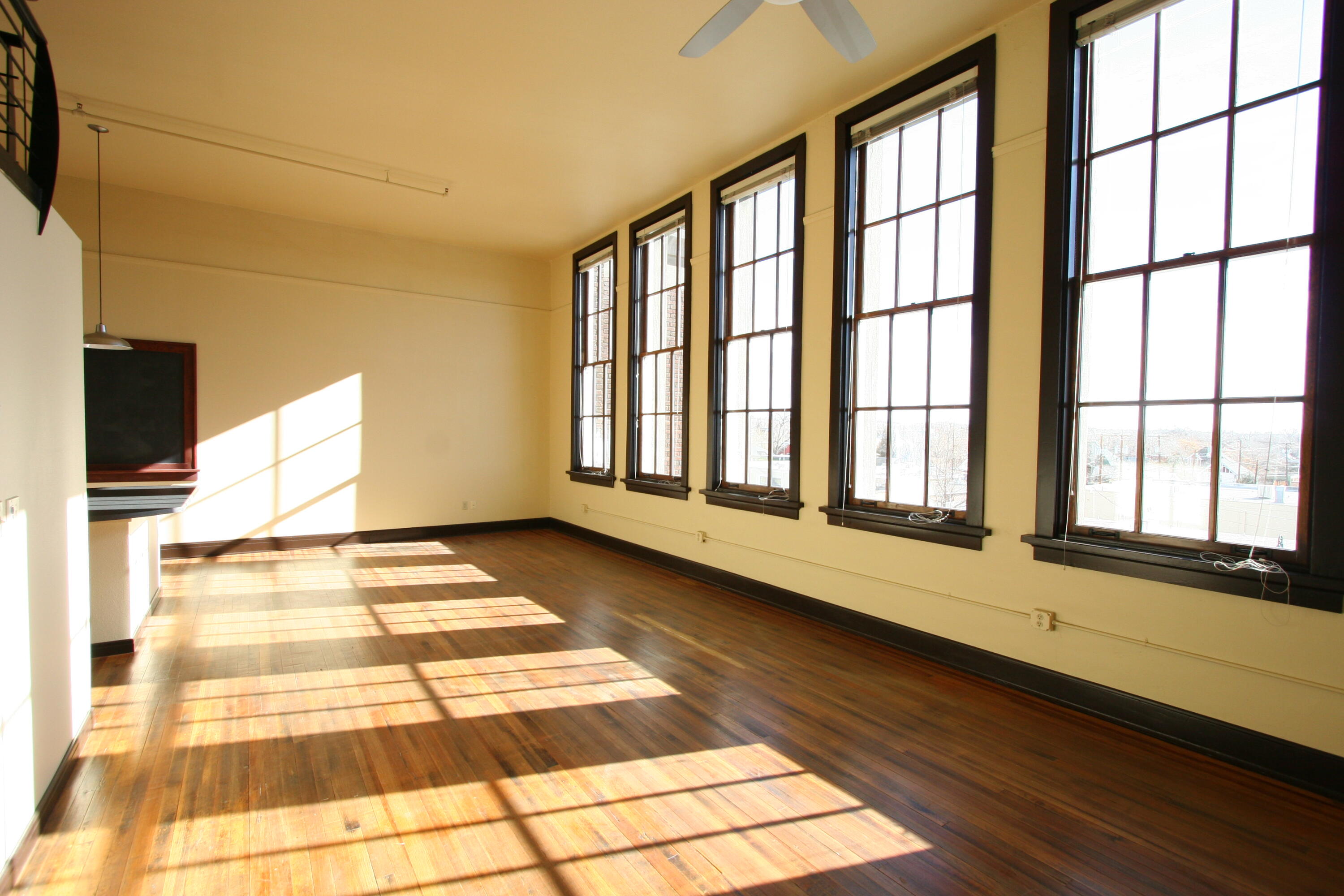 Photo 4 — 301 Central Avenue NE 308