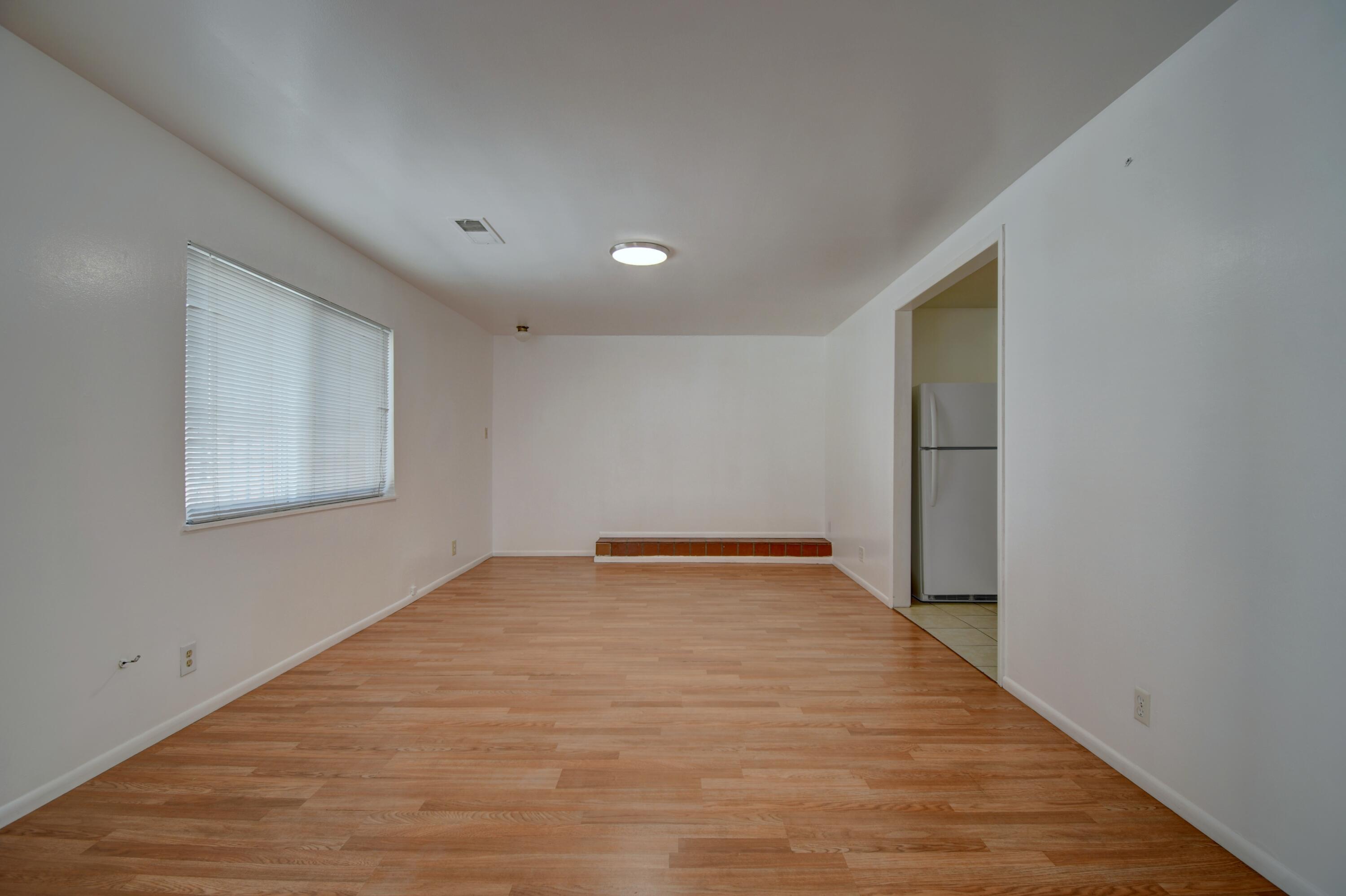 Photo 13 — 3513 Crest Avenue SE