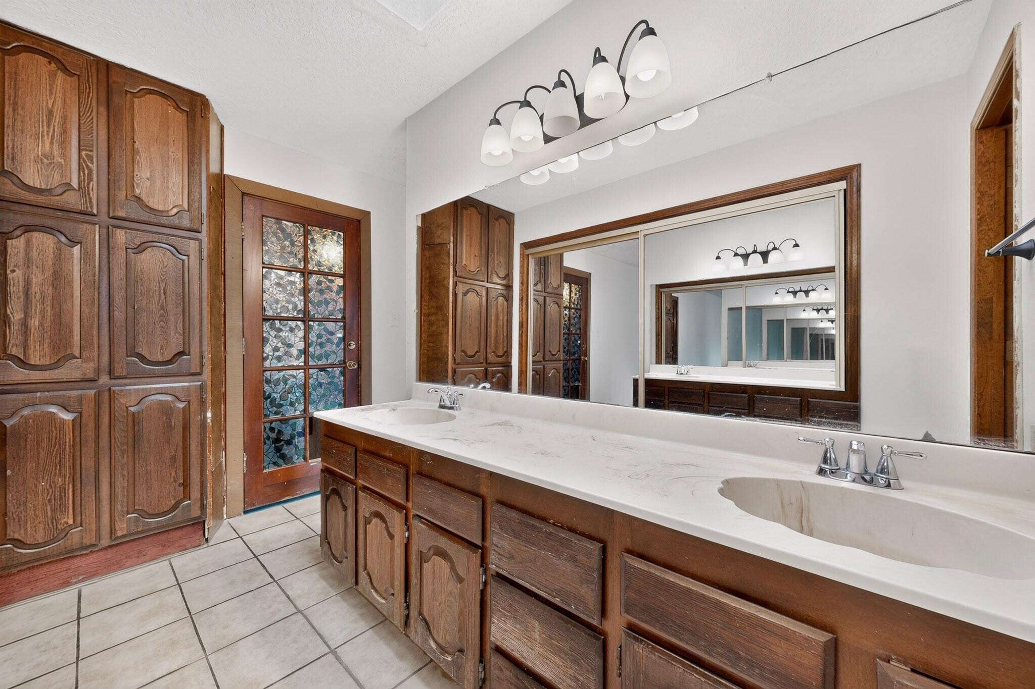 Photo 19 — 3300 La Mancha Drive NW
