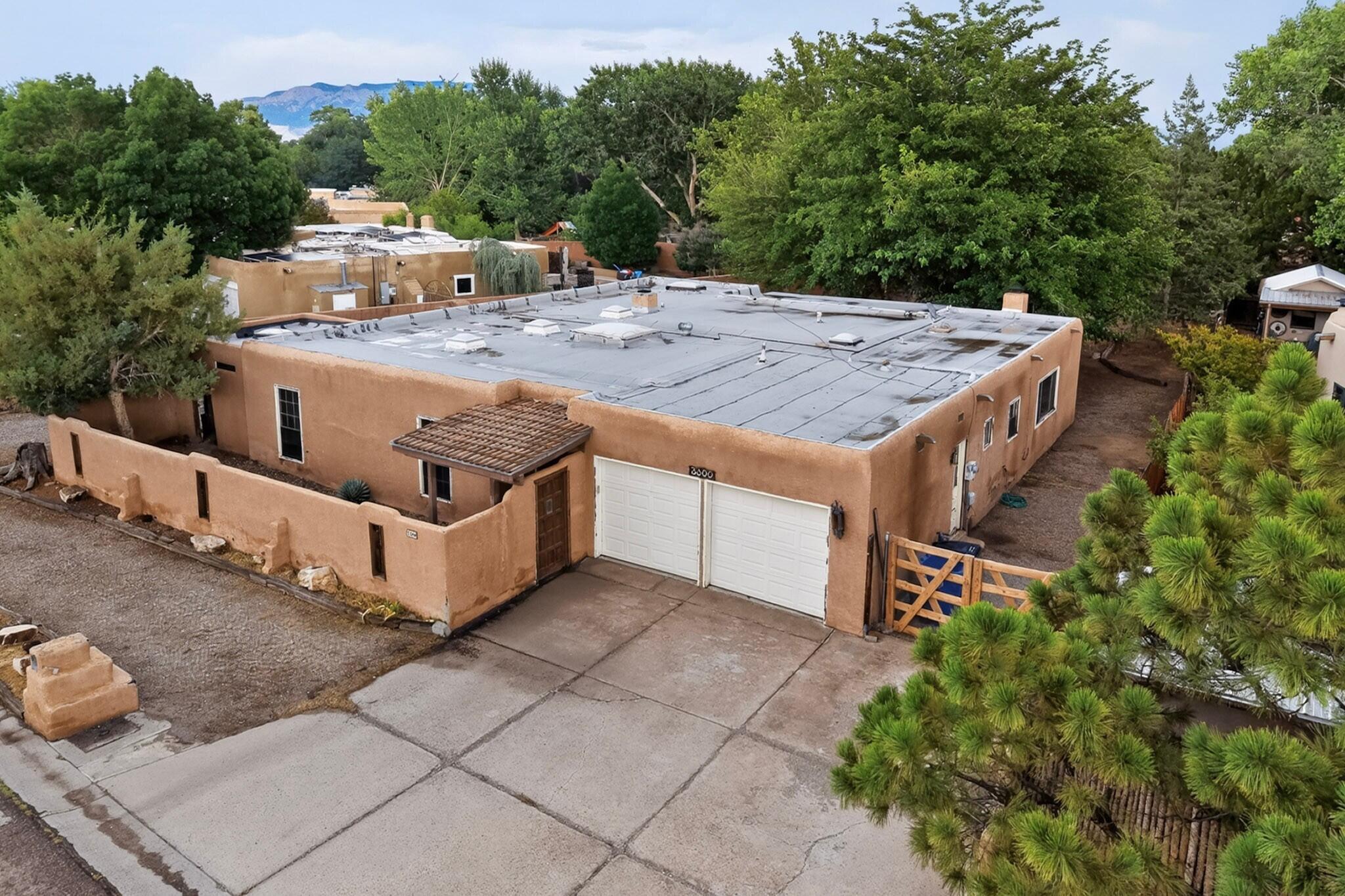 Photo 12 — 3300 La Mancha Drive NW