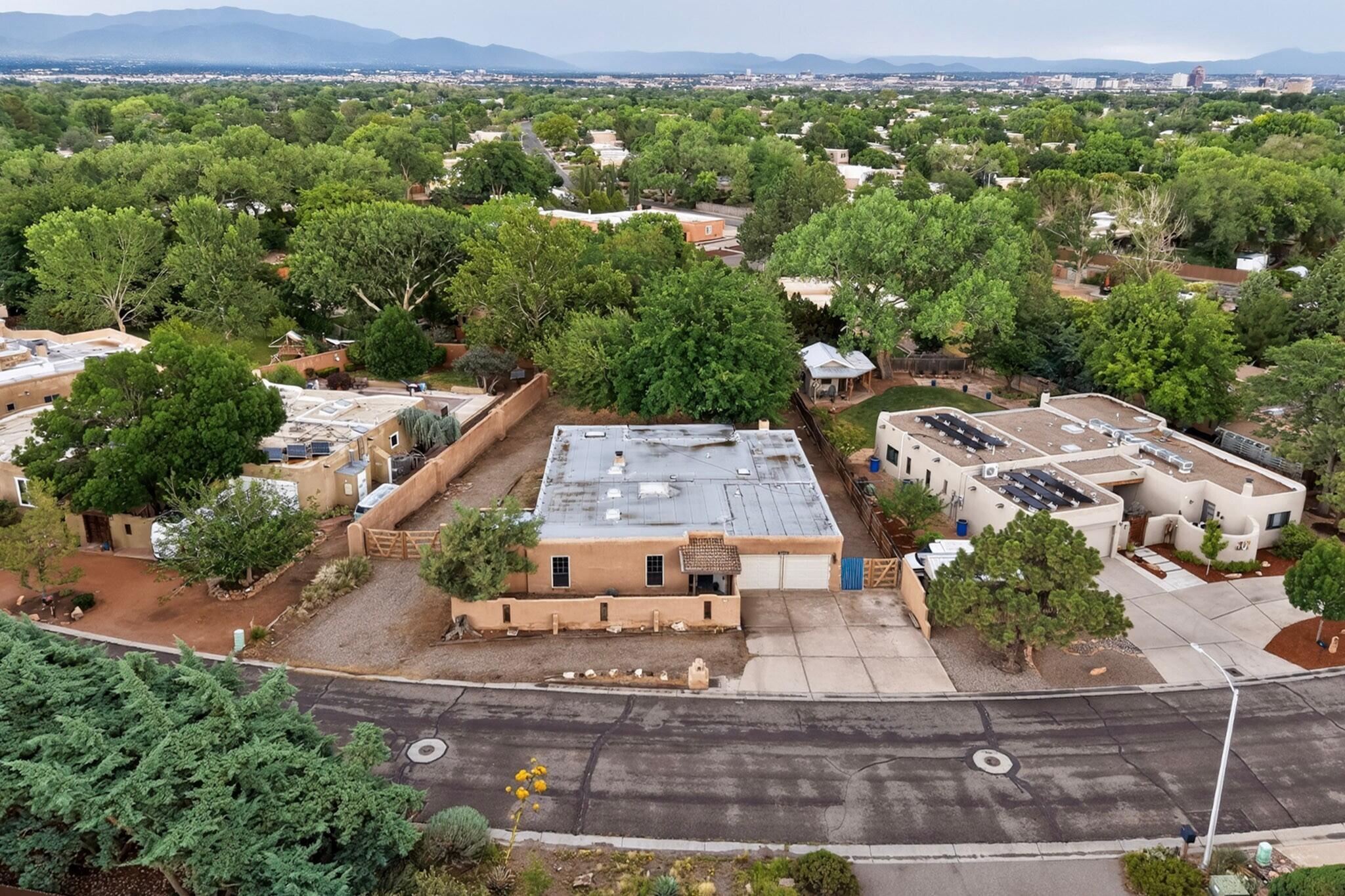Photo 15 — 3300 La Mancha Drive NW