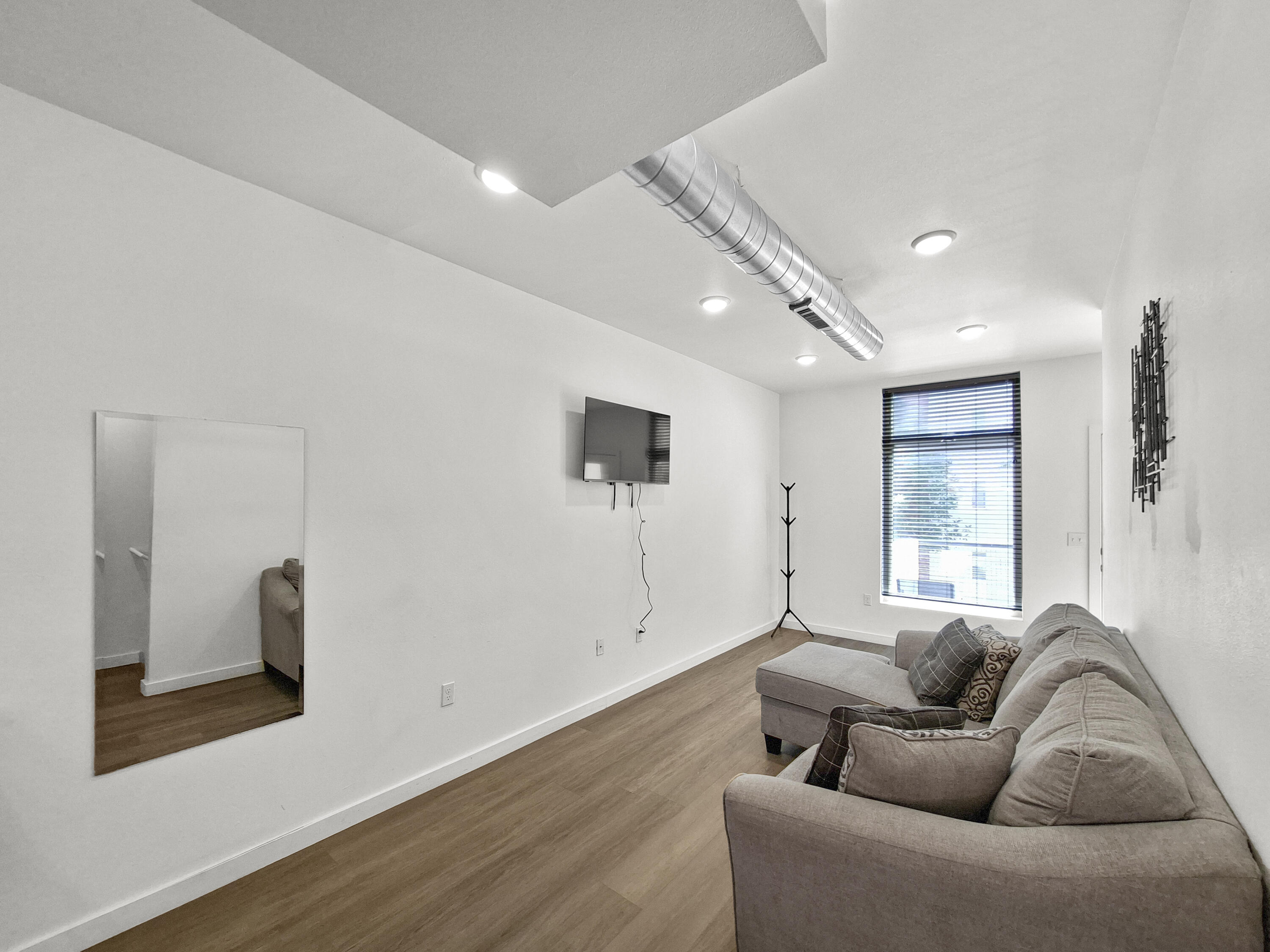 Photo 15 — 304 Titanium Street SW