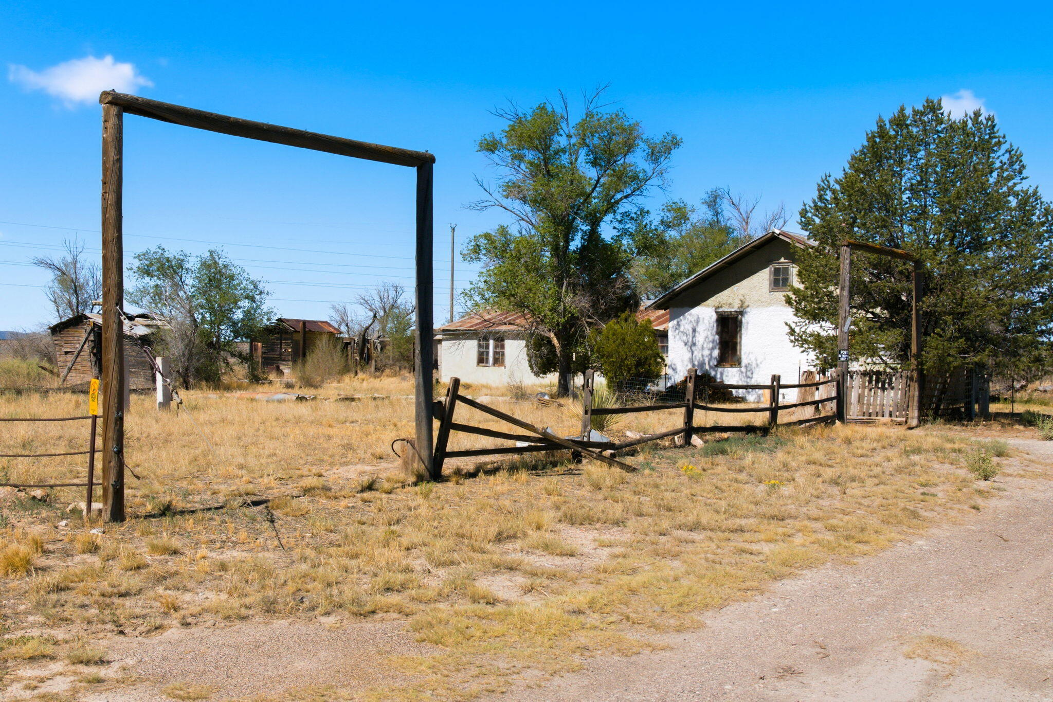 Photo 3 — 202 6th Street