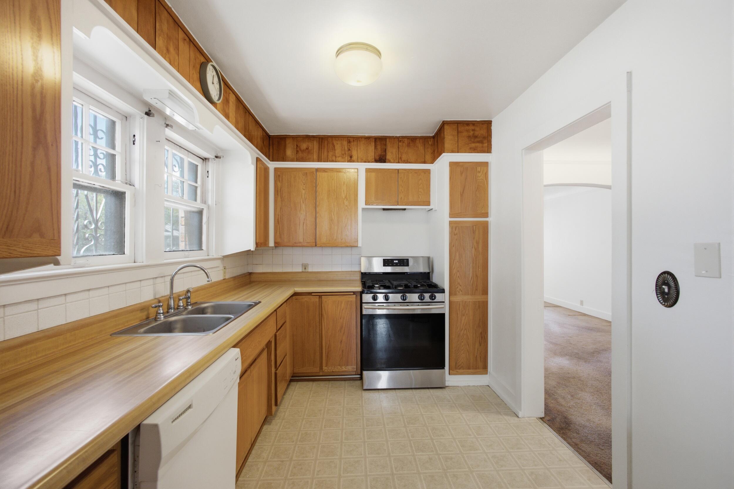 Photo 17 — 600 N Third Street