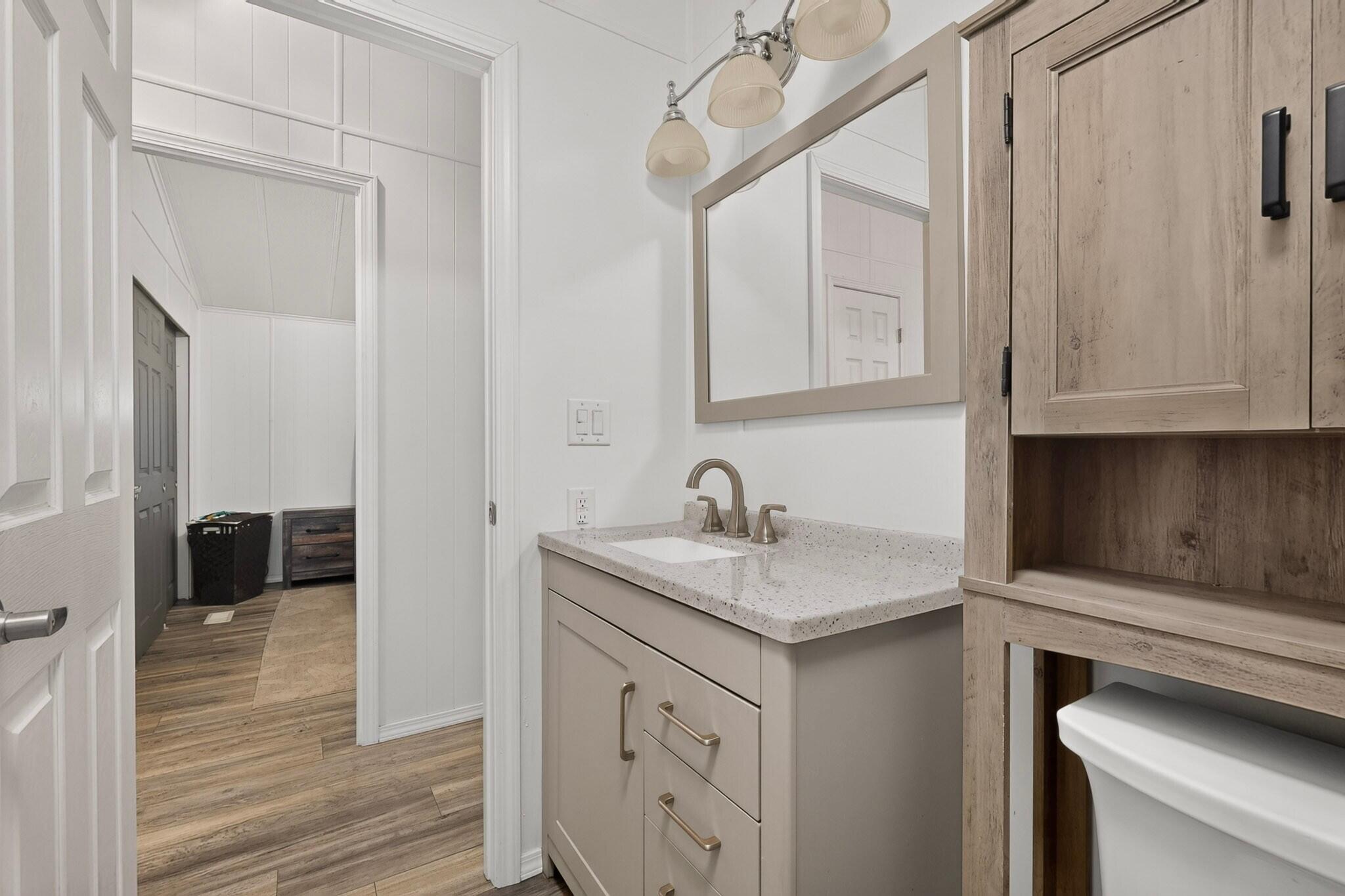 Photo 2 — 8512 Stream Street NE
