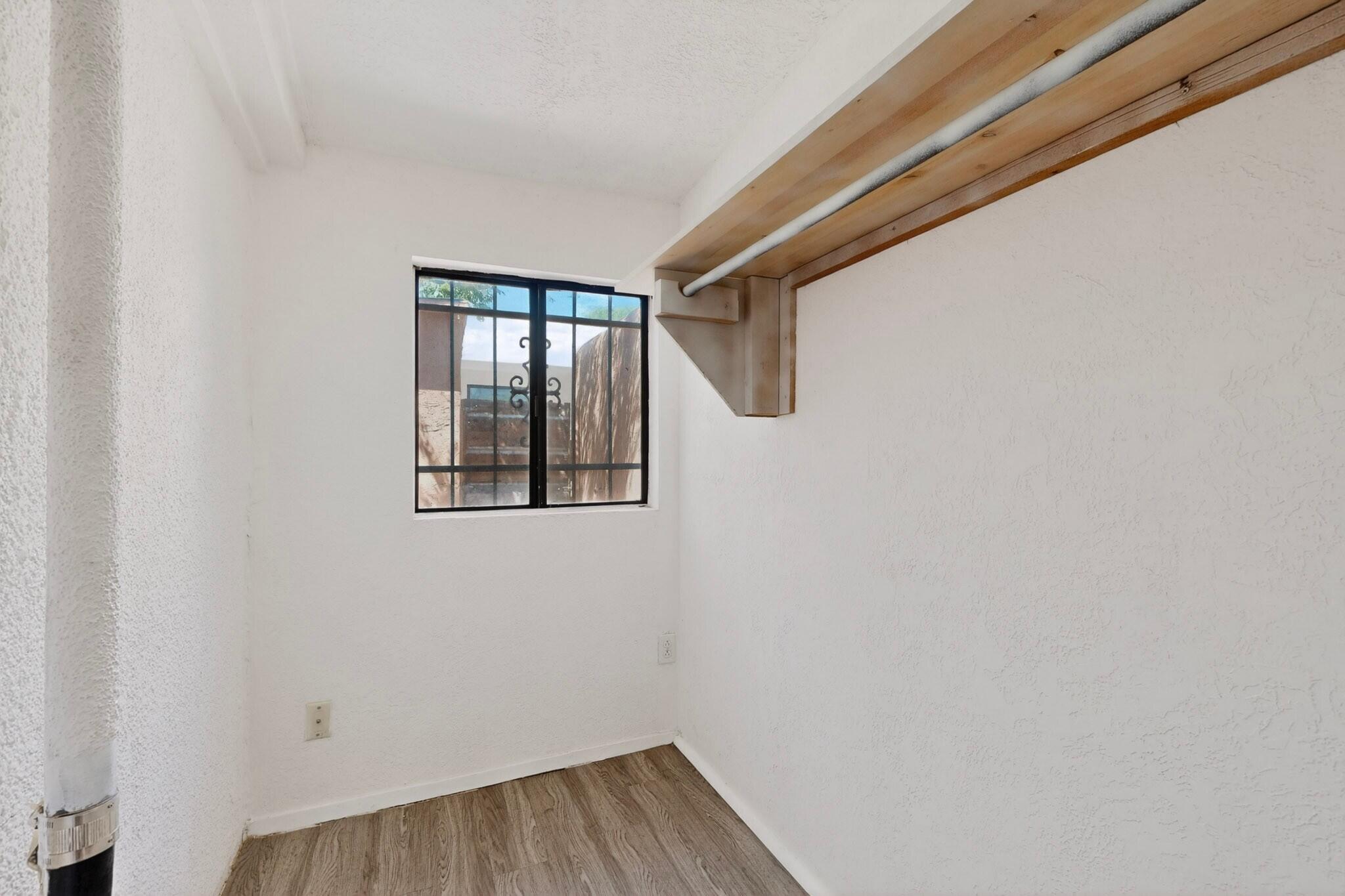 Photo 16 — 1007 21st Street NW