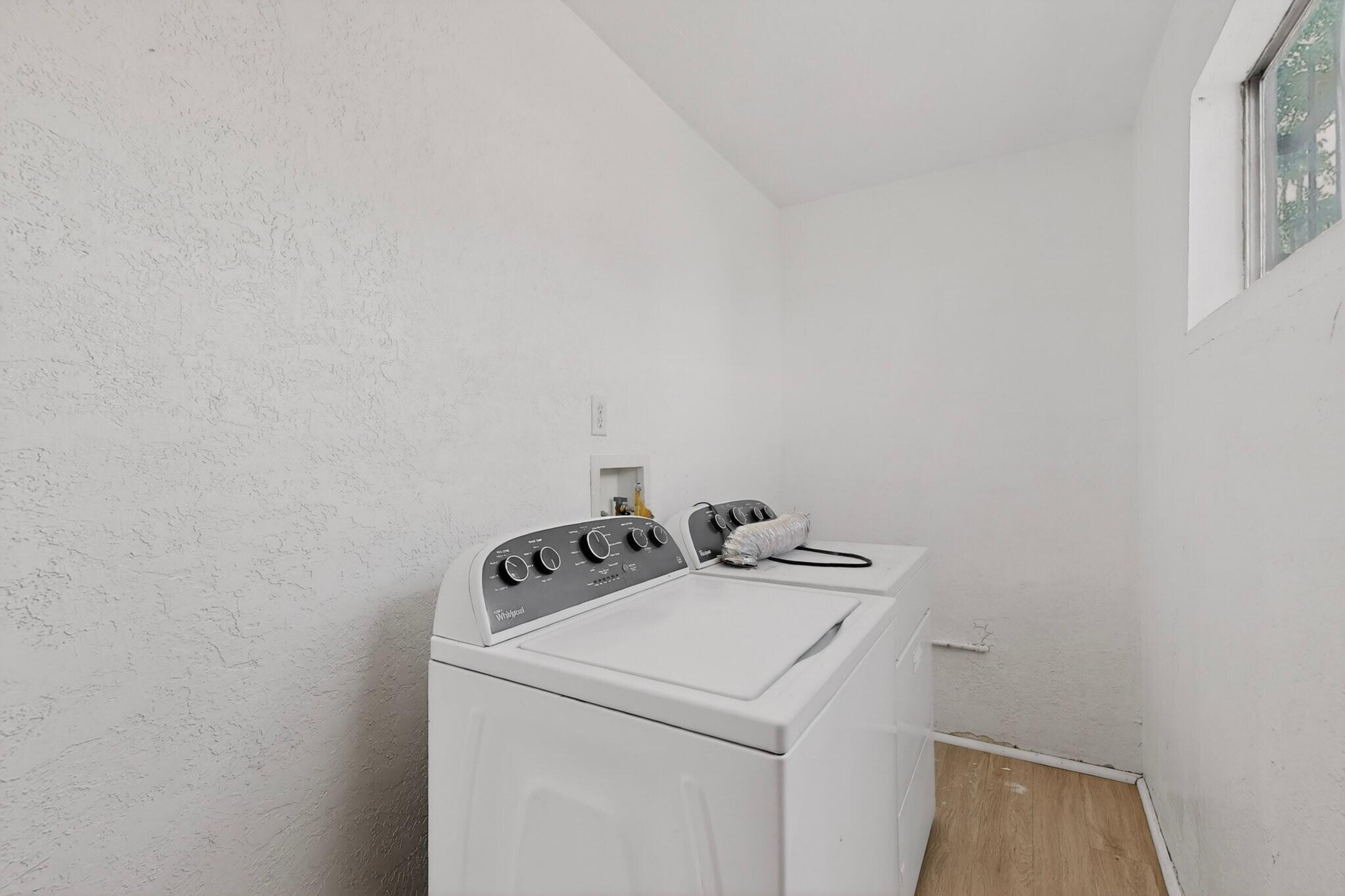 Photo 17 — 1007 21st Street NW