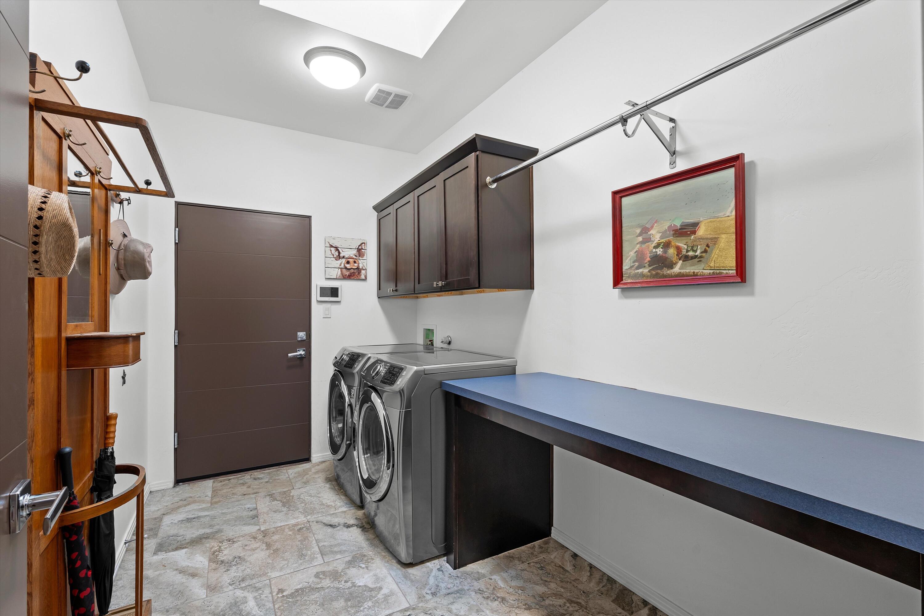 Photo 11 — 4908 Camino Valle Trail NW