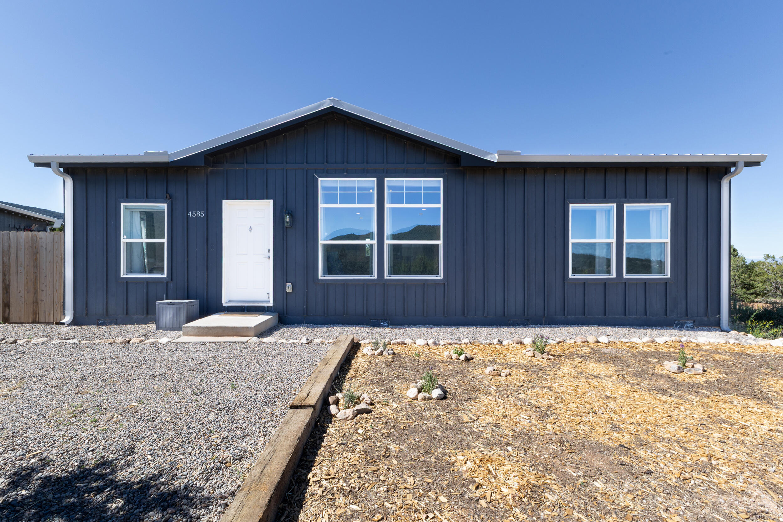 Photo 4 — 4585 La Madera Road