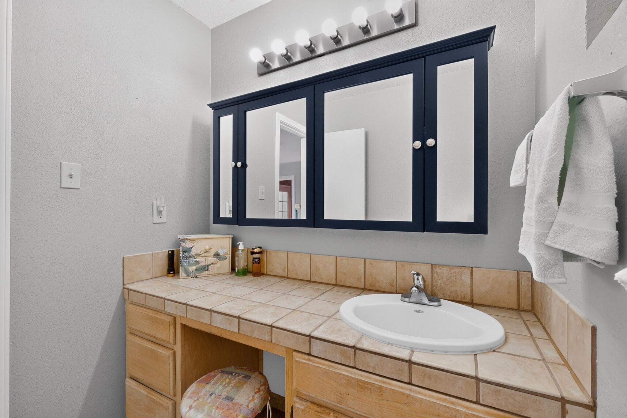 Photo 20 — 13128 Verbena Place NE