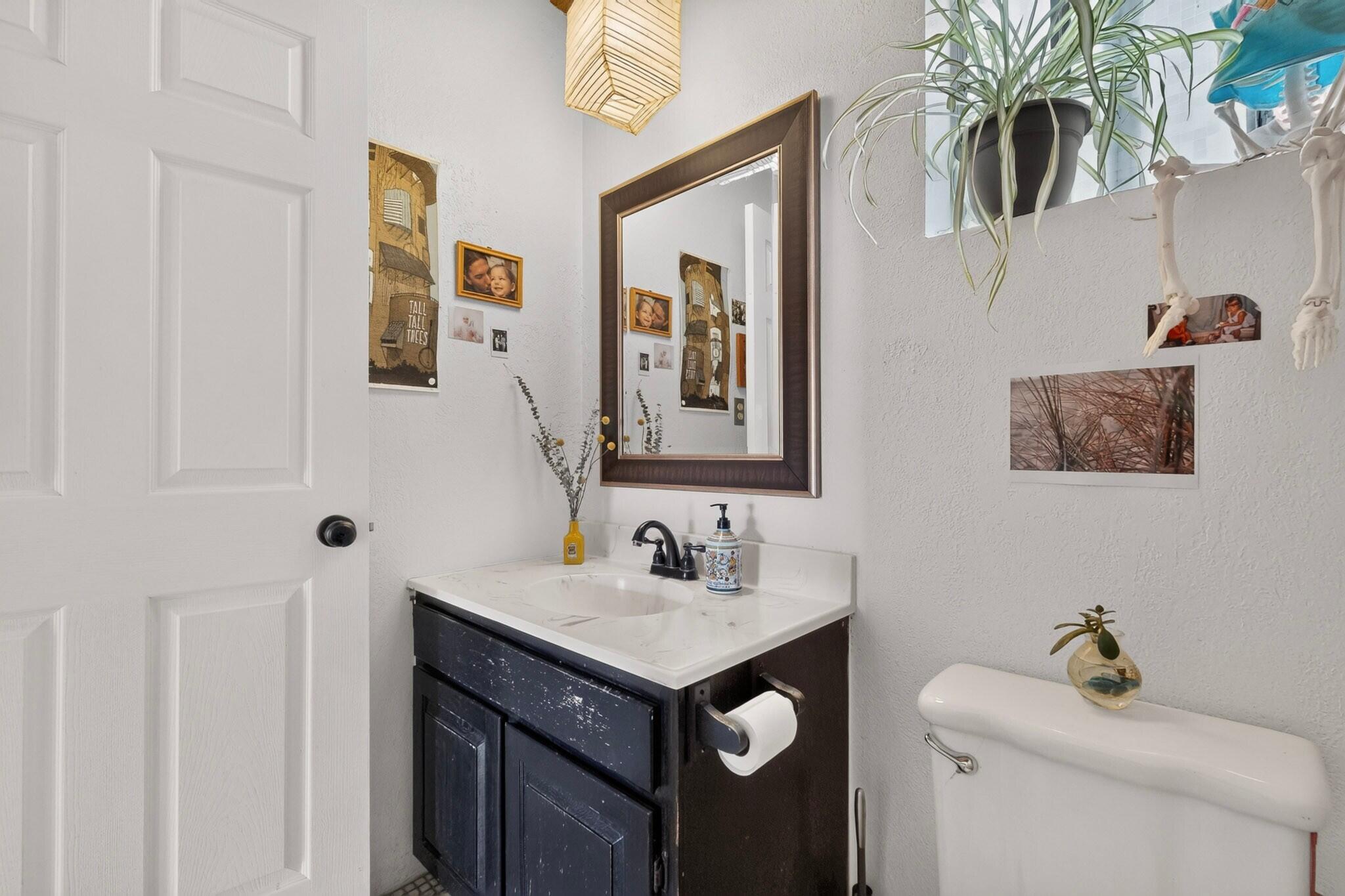 Photo 13 — 10029 Guadalupe Trail NW