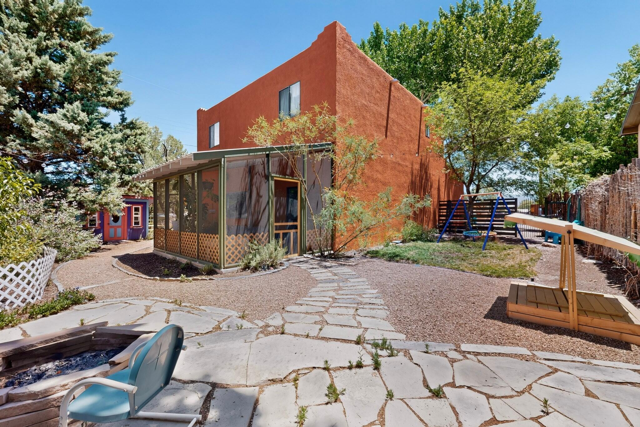 Photo 16 — 10029 Guadalupe Trail NW