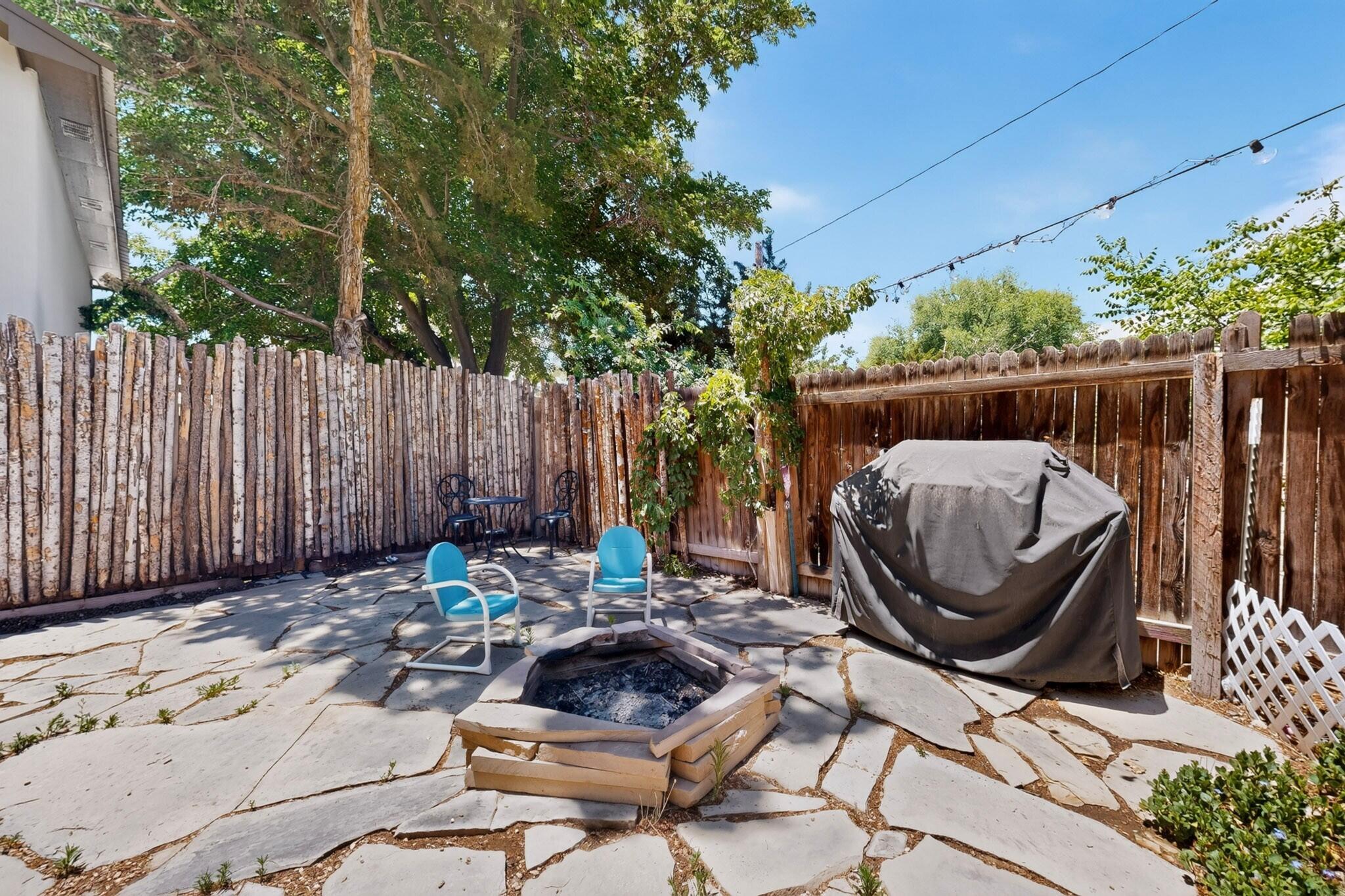 Photo 18 — 10029 Guadalupe Trail NW