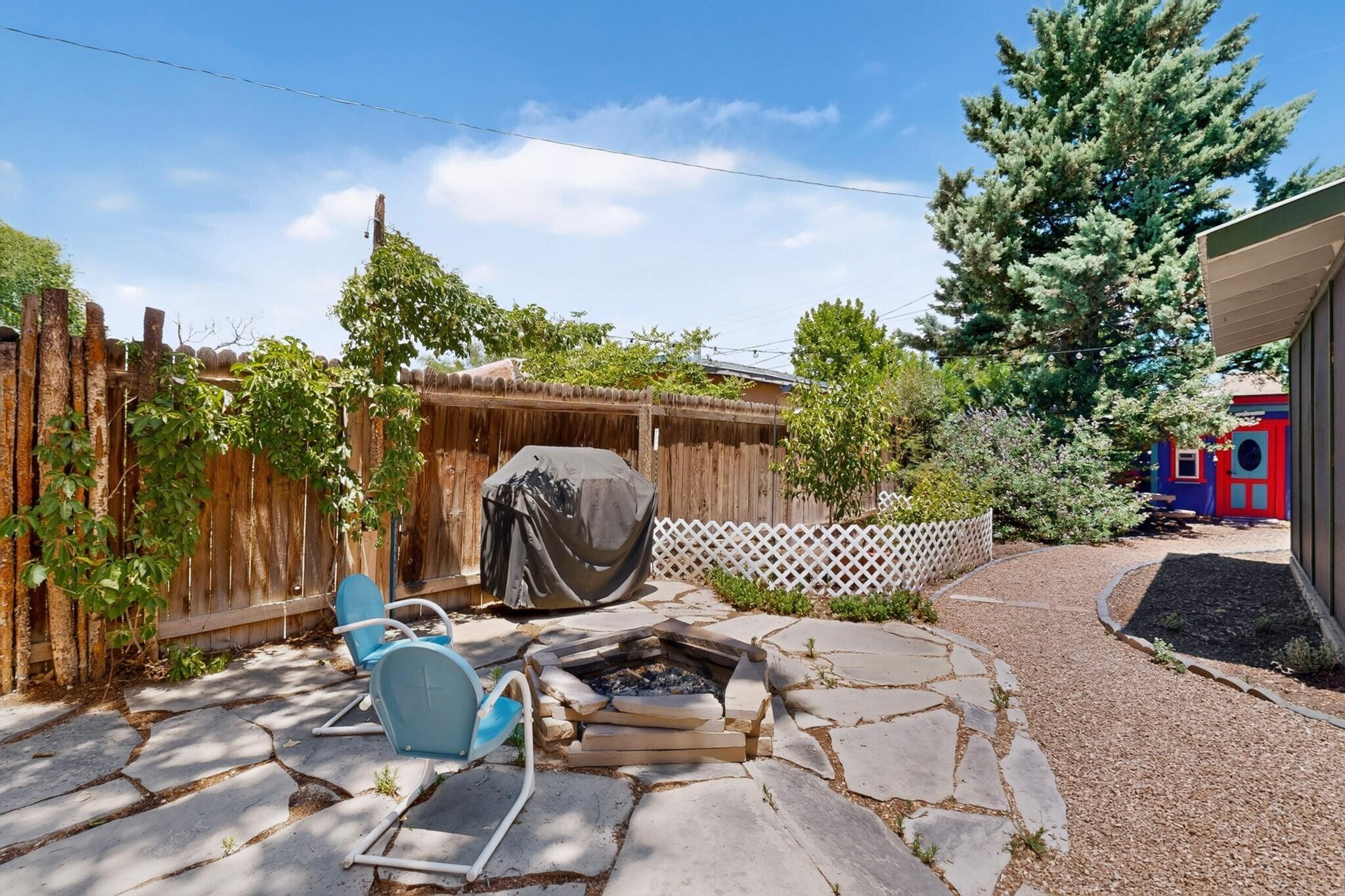Photo 19 — 10029 Guadalupe Trail NW