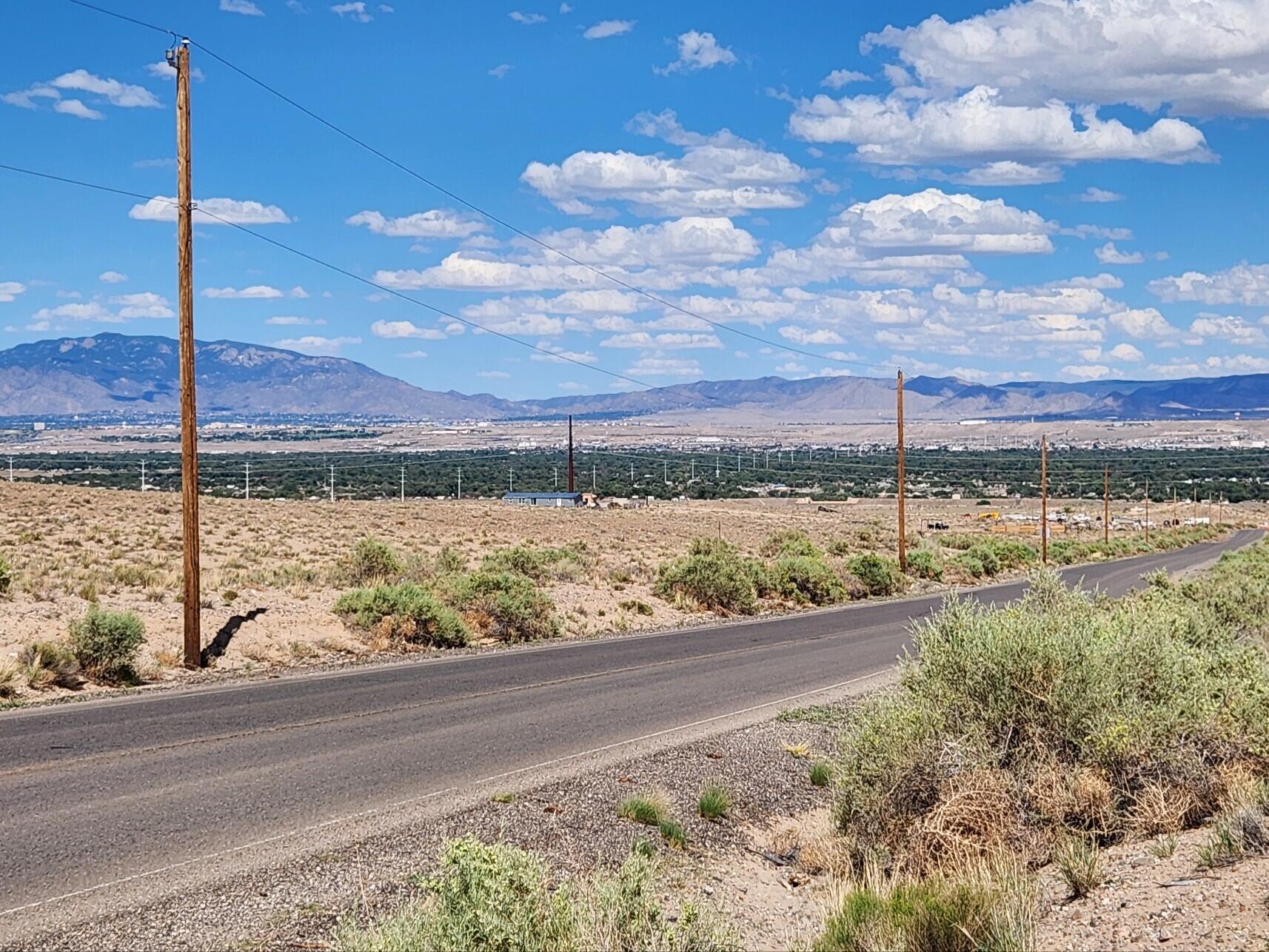 Photo 17 — On Pajarito (DFE) Road SW