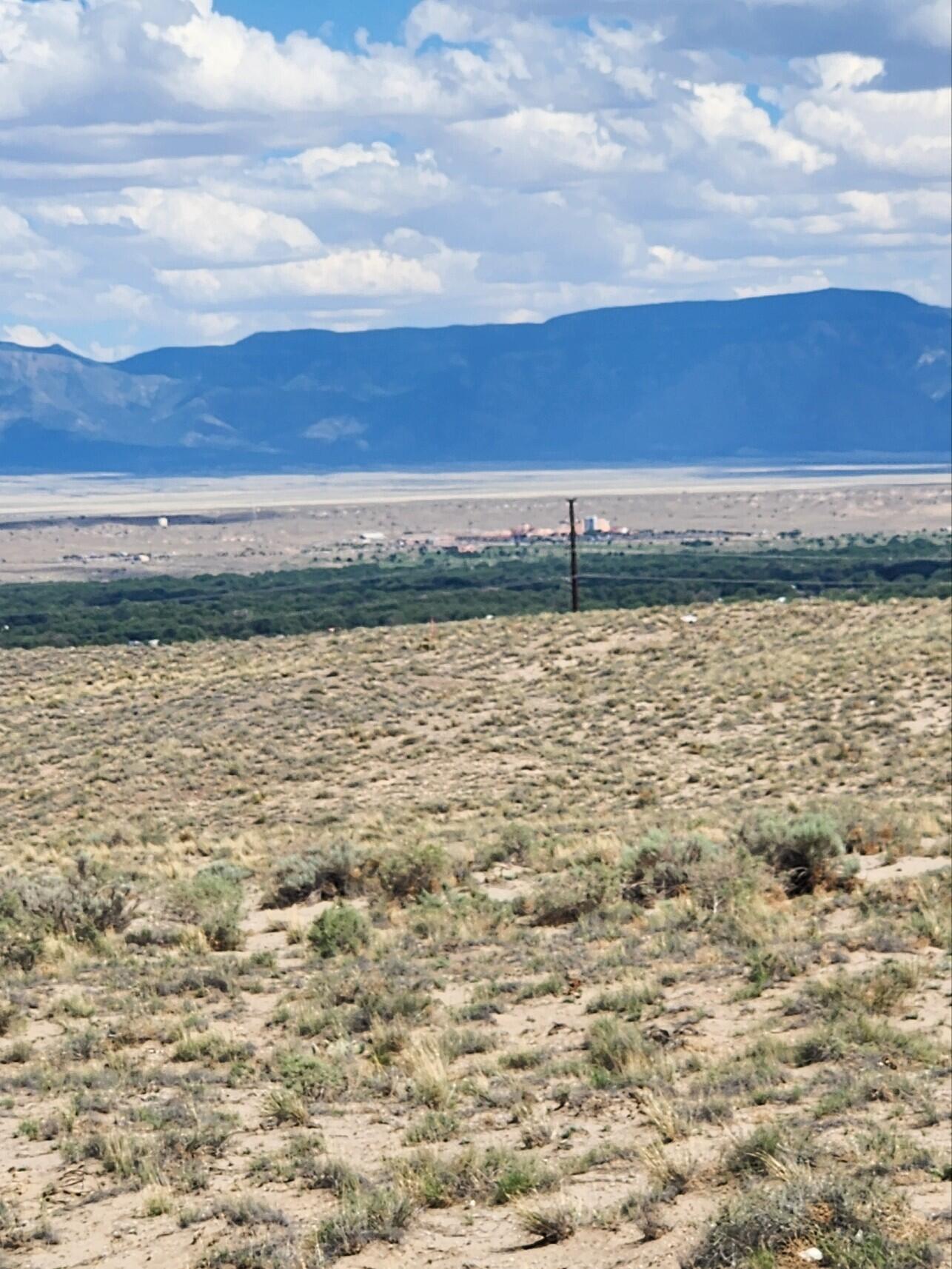 Photo 14 — On Pajarito (DFE) Road SW