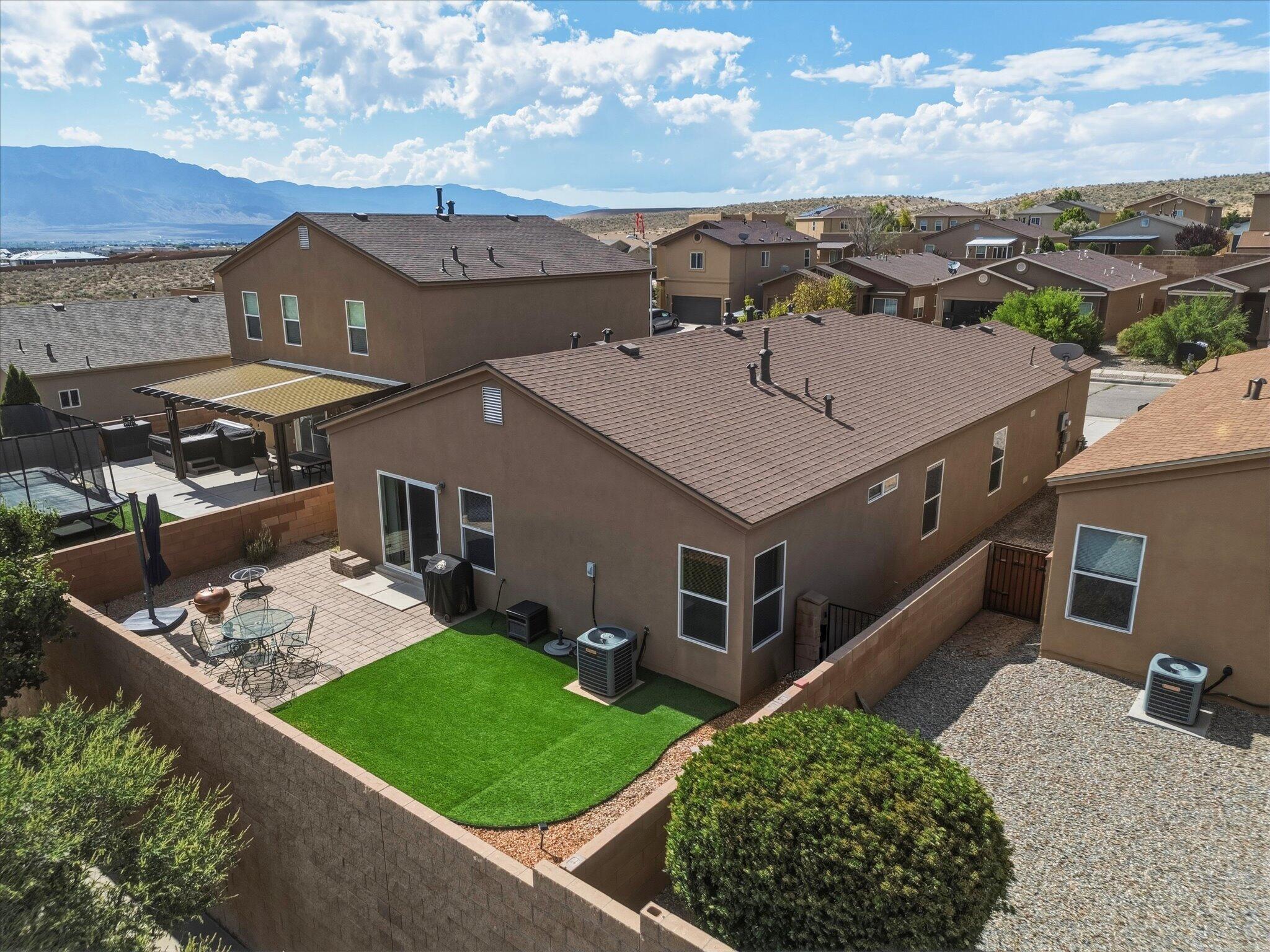 Photo 17 — 2949 Wilder Loop NE