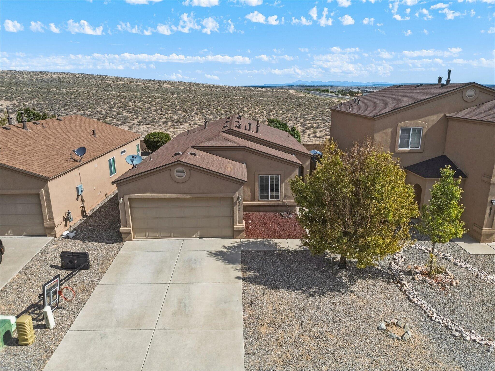 Photo 9 — 2949 Wilder Loop NE