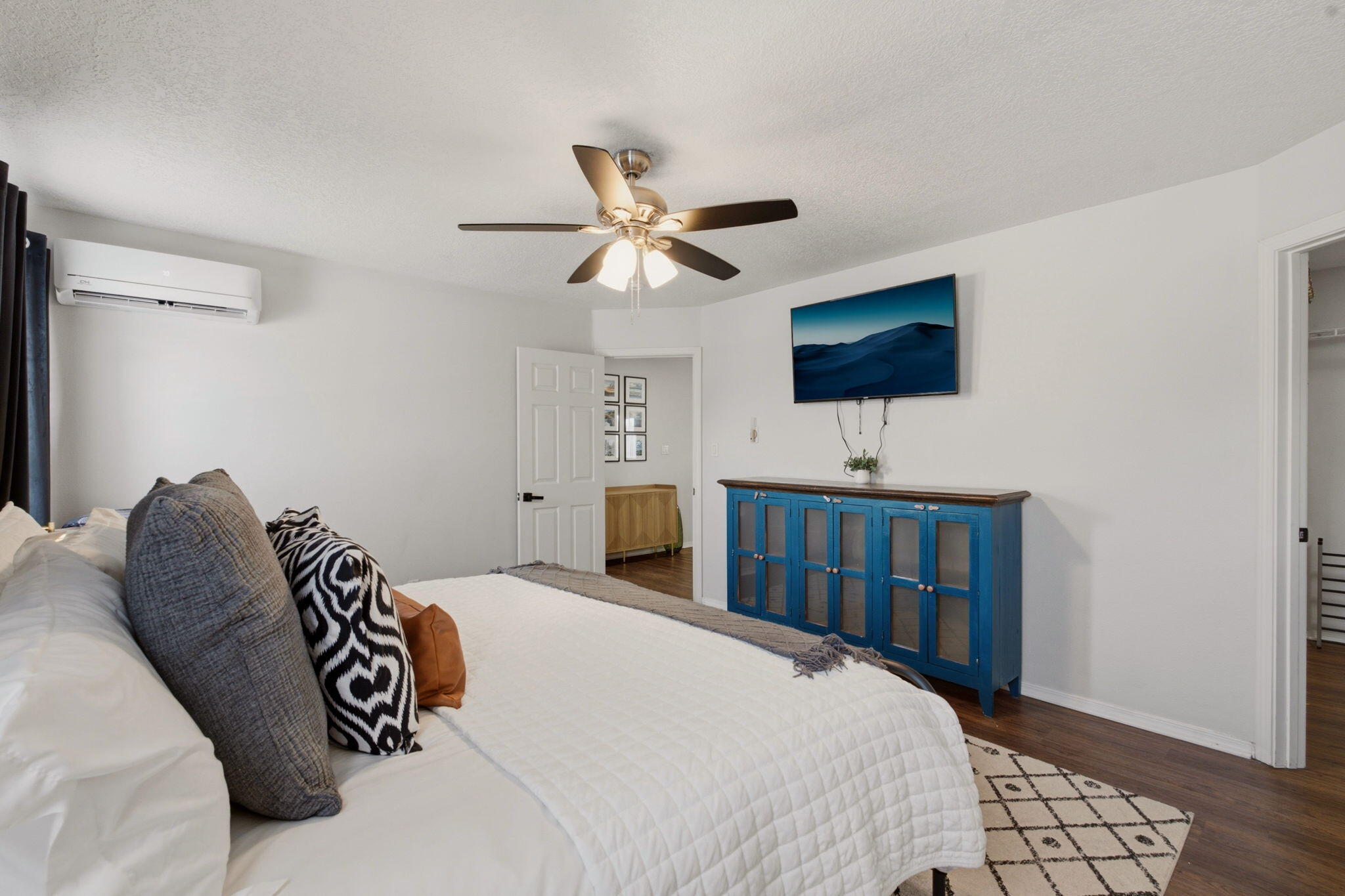 Photo 5 — 10867 Pizzo Drive NW