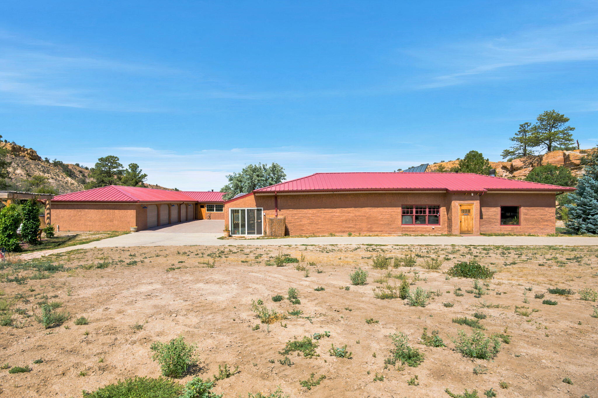 Photo 3 — 826 County Rd 11 Road
