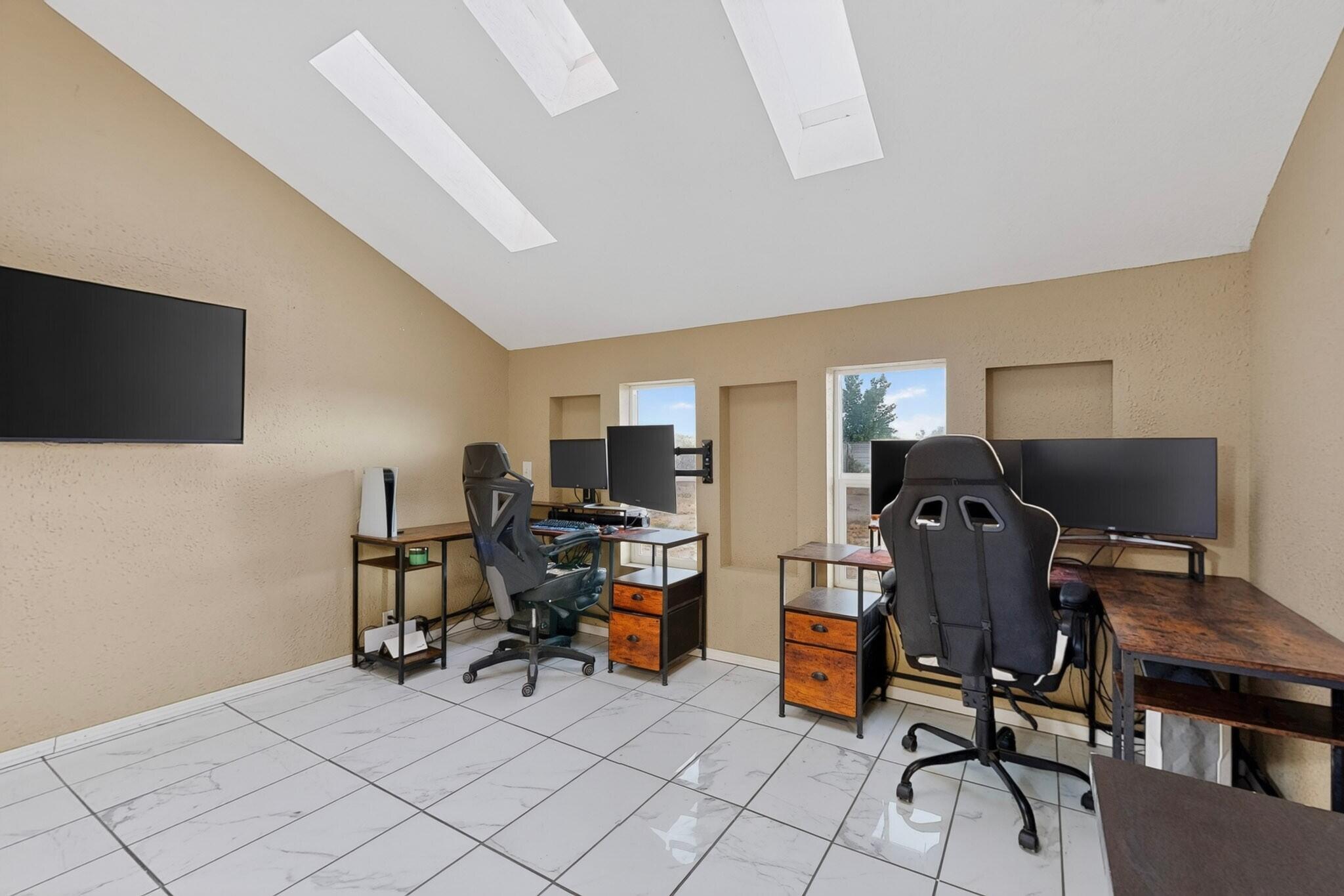 Photo 6 — 14 N Juan Road SW