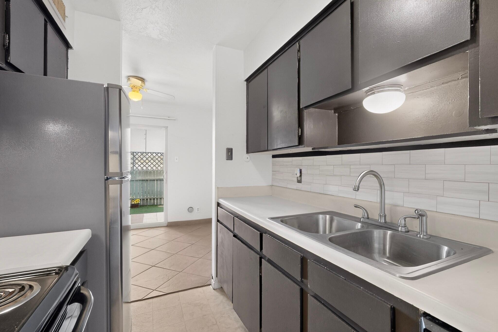 Photo 20 — 4601 Carlisle Boulevard NE APT A1