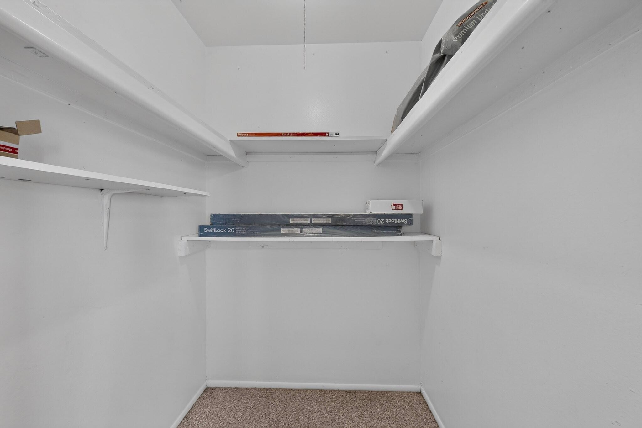 Photo 5 — 4601 Carlisle Boulevard NE APT A1