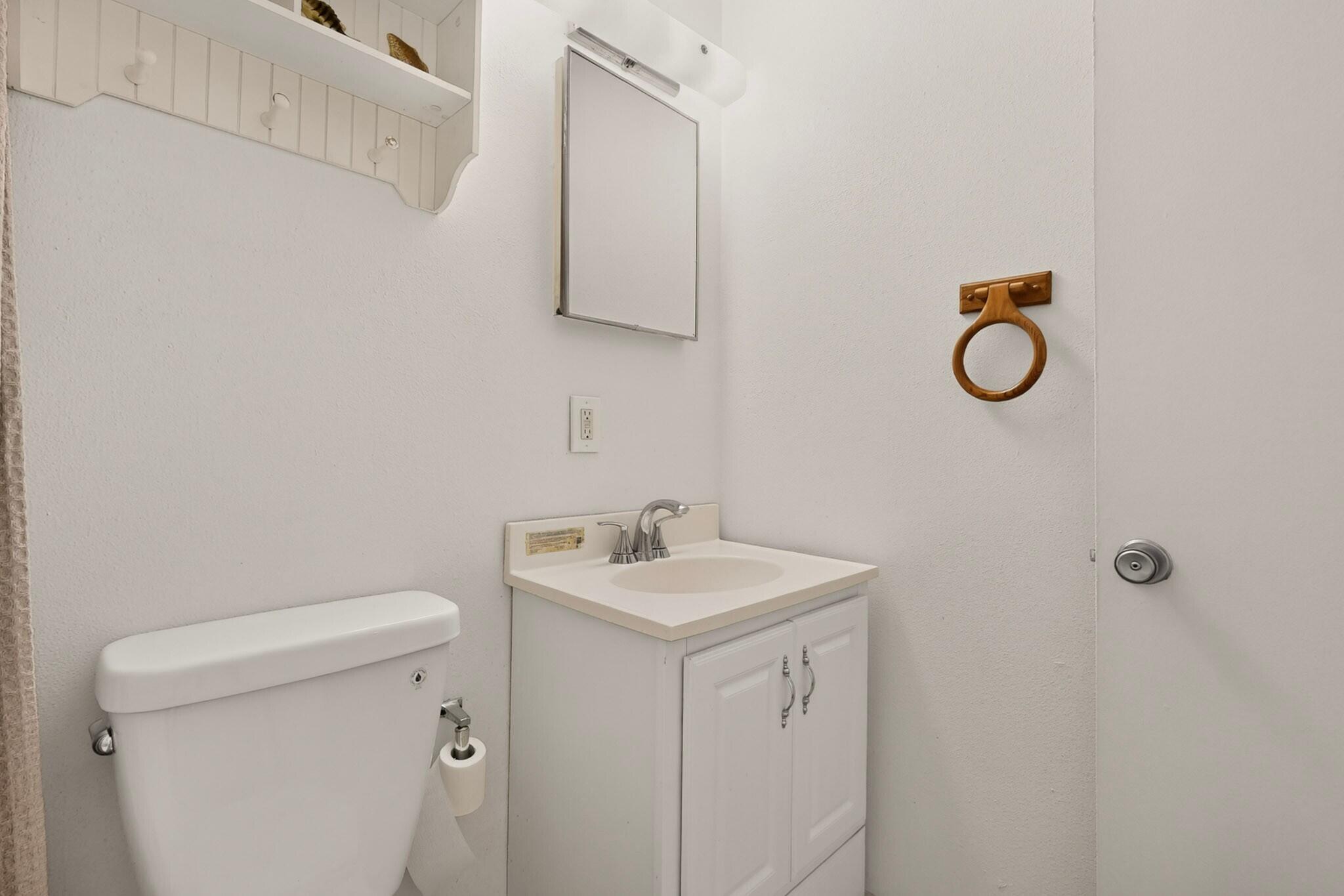 Photo 7 — 4601 Carlisle Boulevard NE APT A1