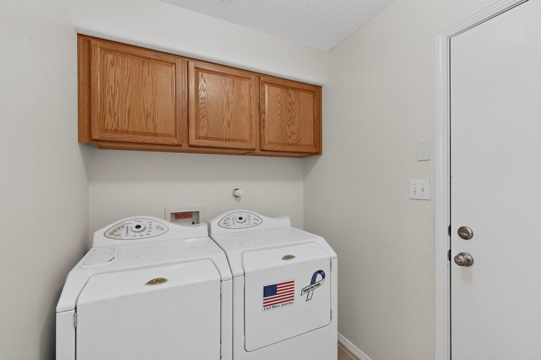 Photo 8 — 5005 Mira Vista Drive NE