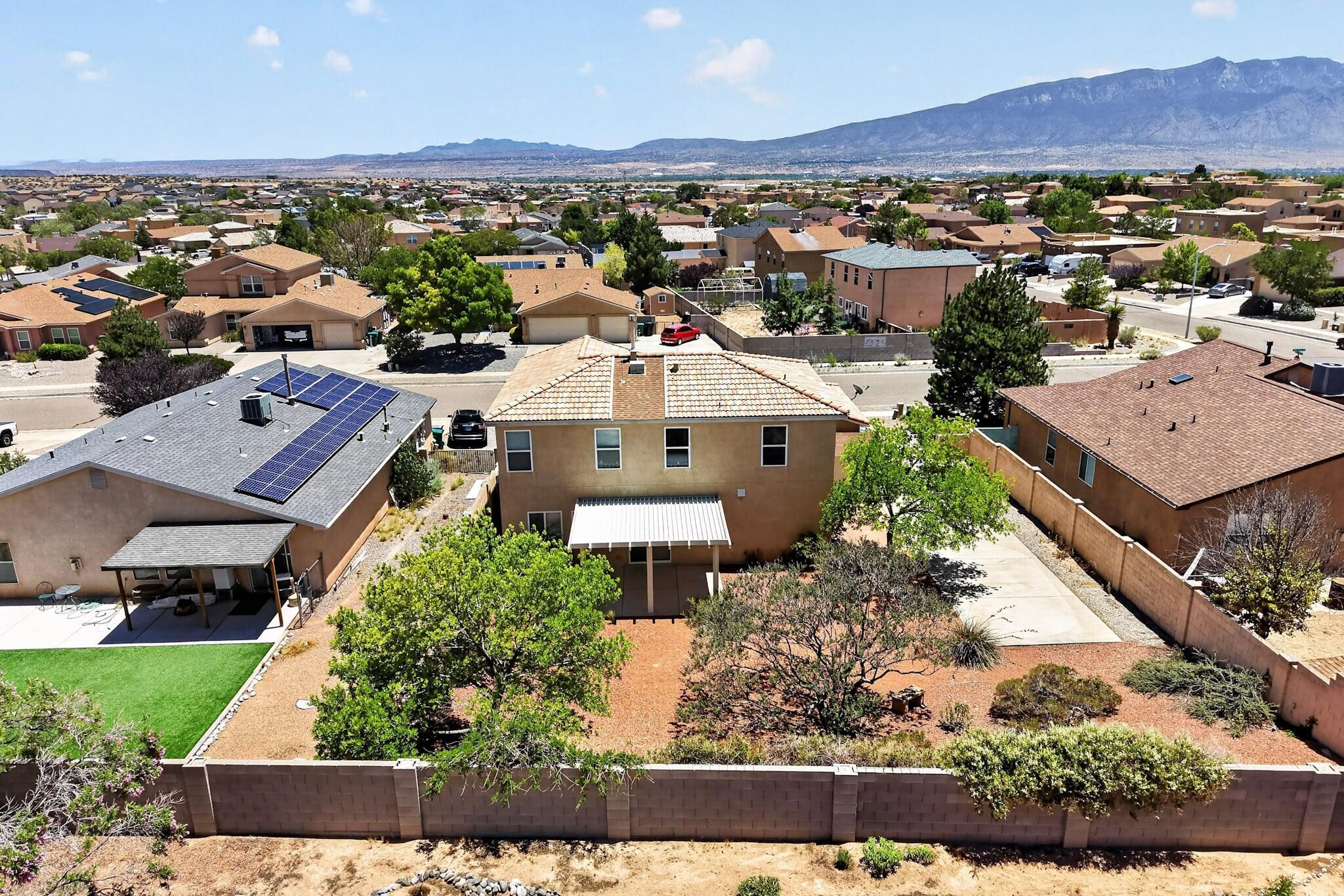 Photo 2 — 5005 Mira Vista Drive NE