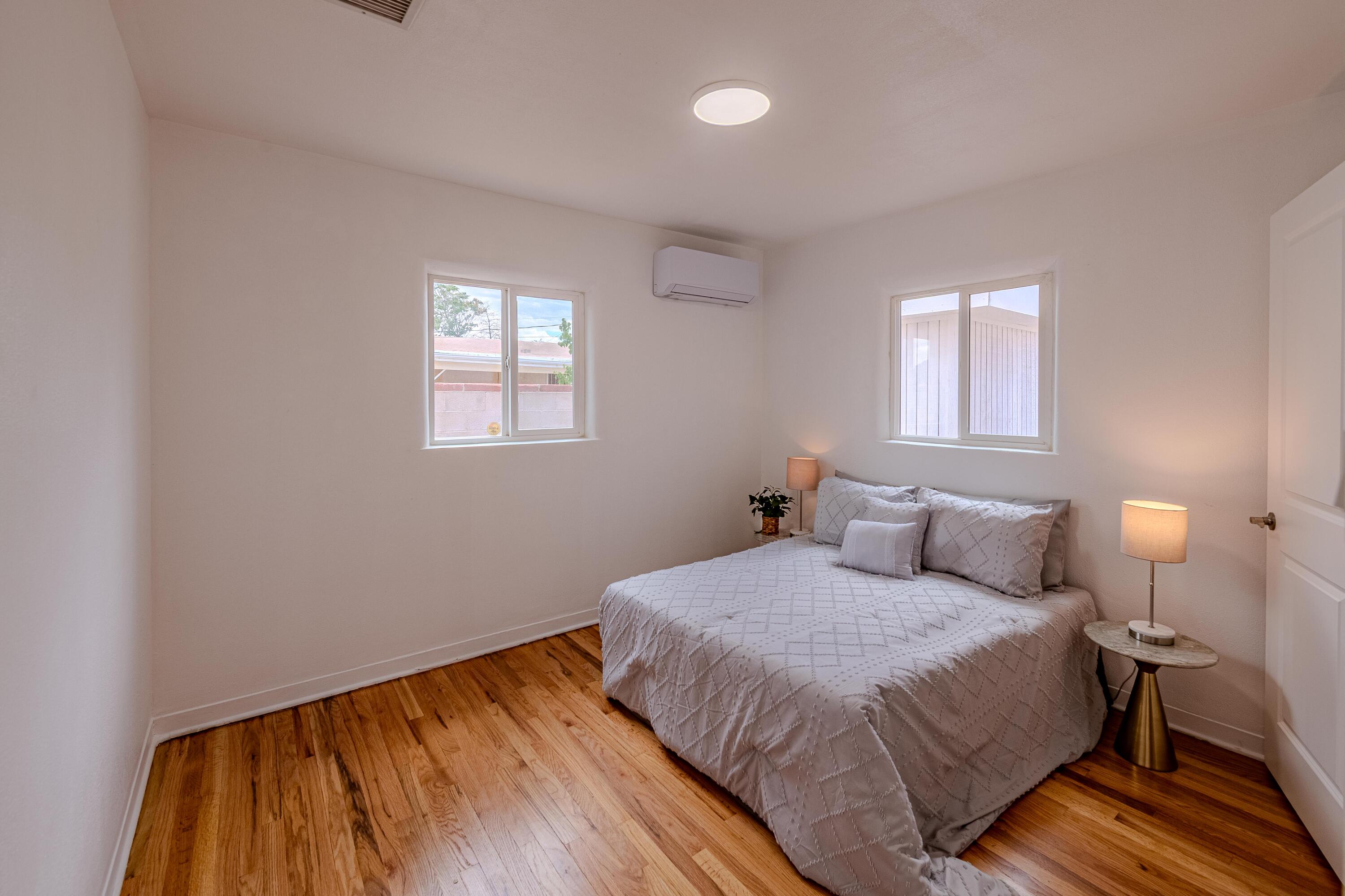 Photo 16 — 5512 Granite Ave NE