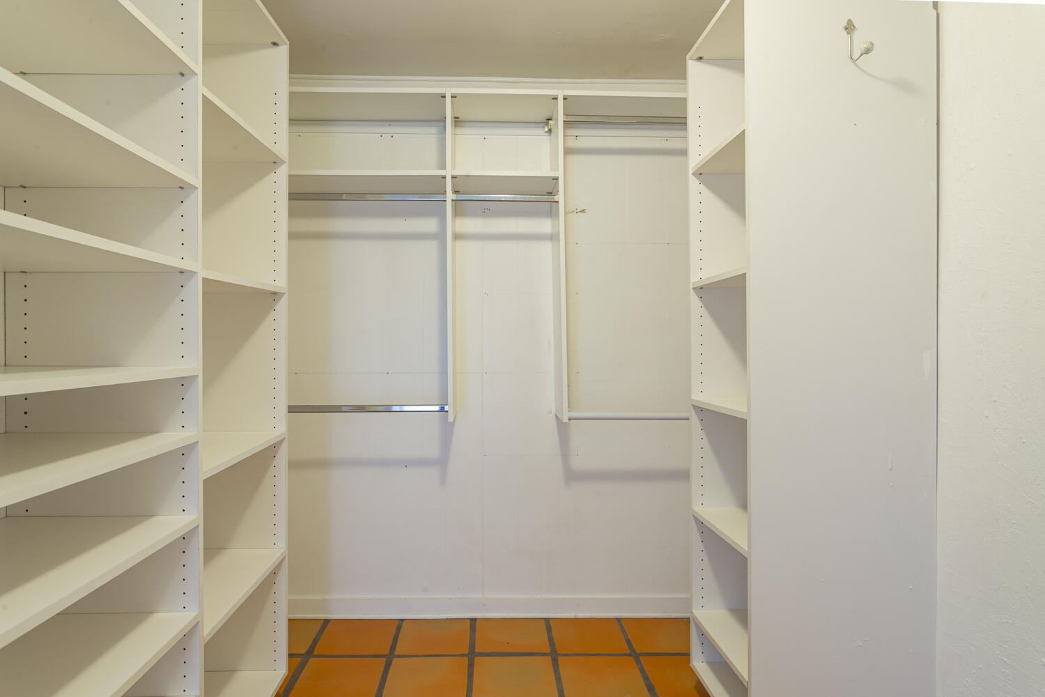 Photo 16 — 3915 Smith Avenue SE