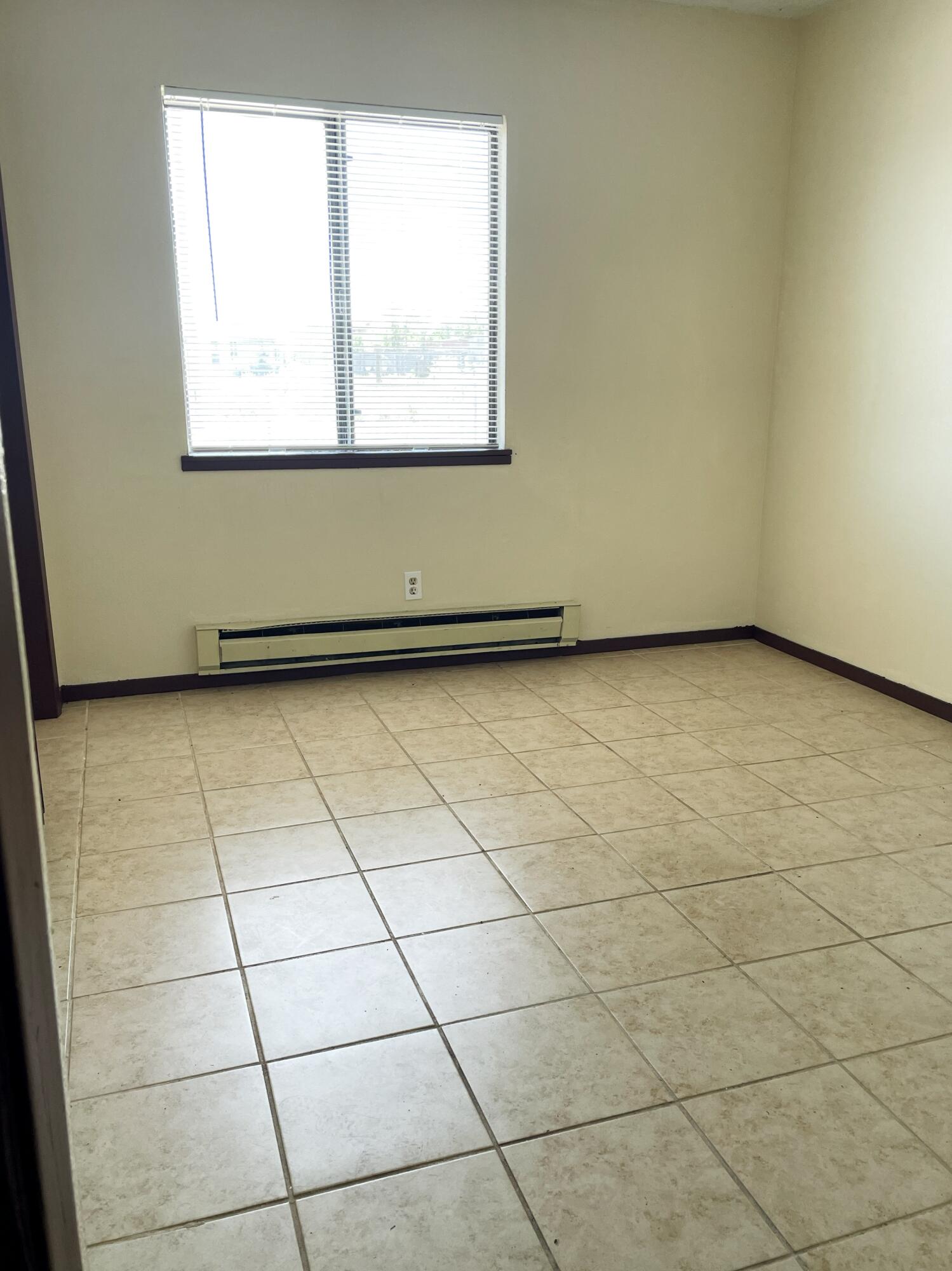 Photo 9 — 703 Lucero Avenue