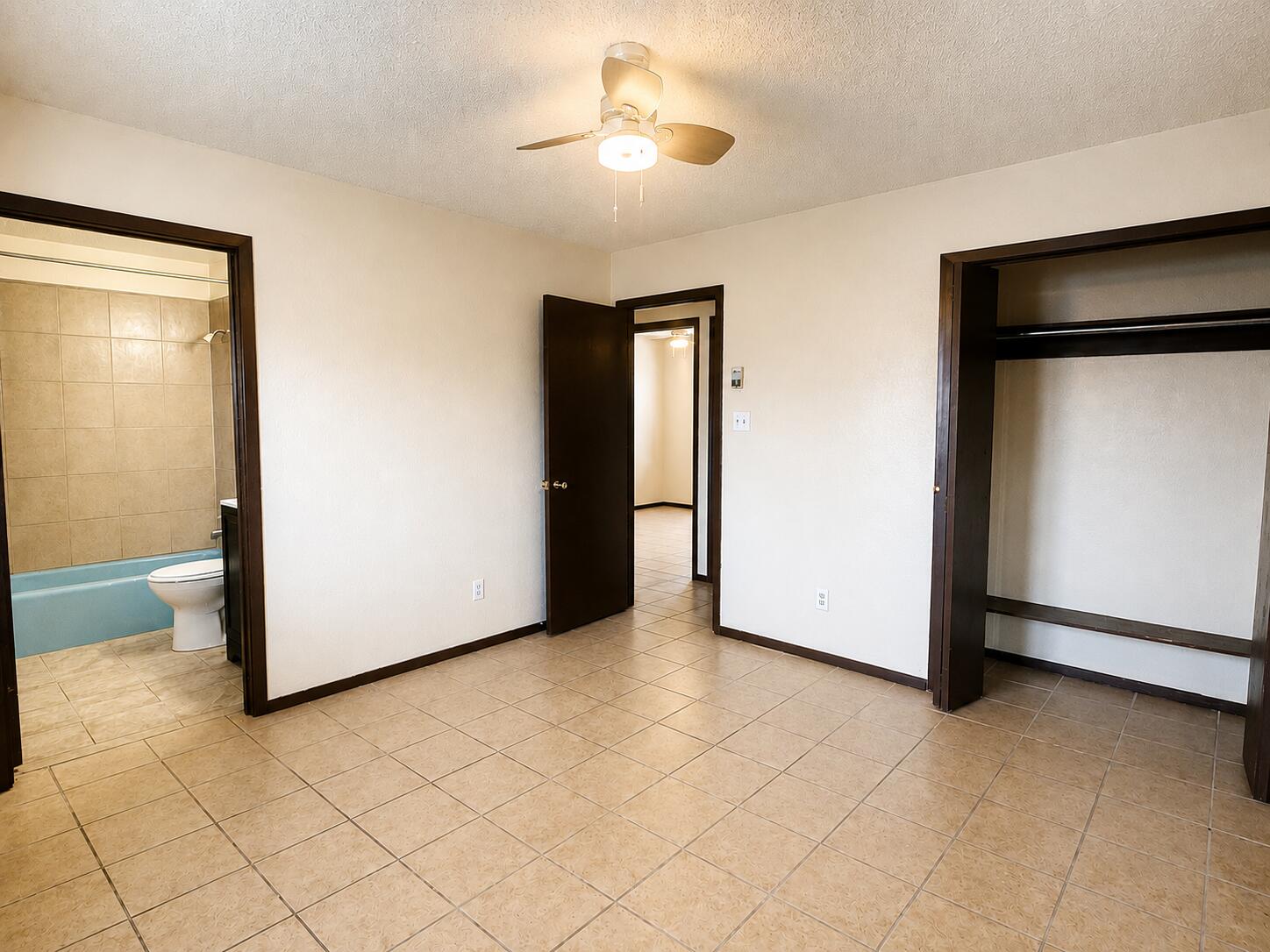 Photo 7 — 703 Lucero Avenue