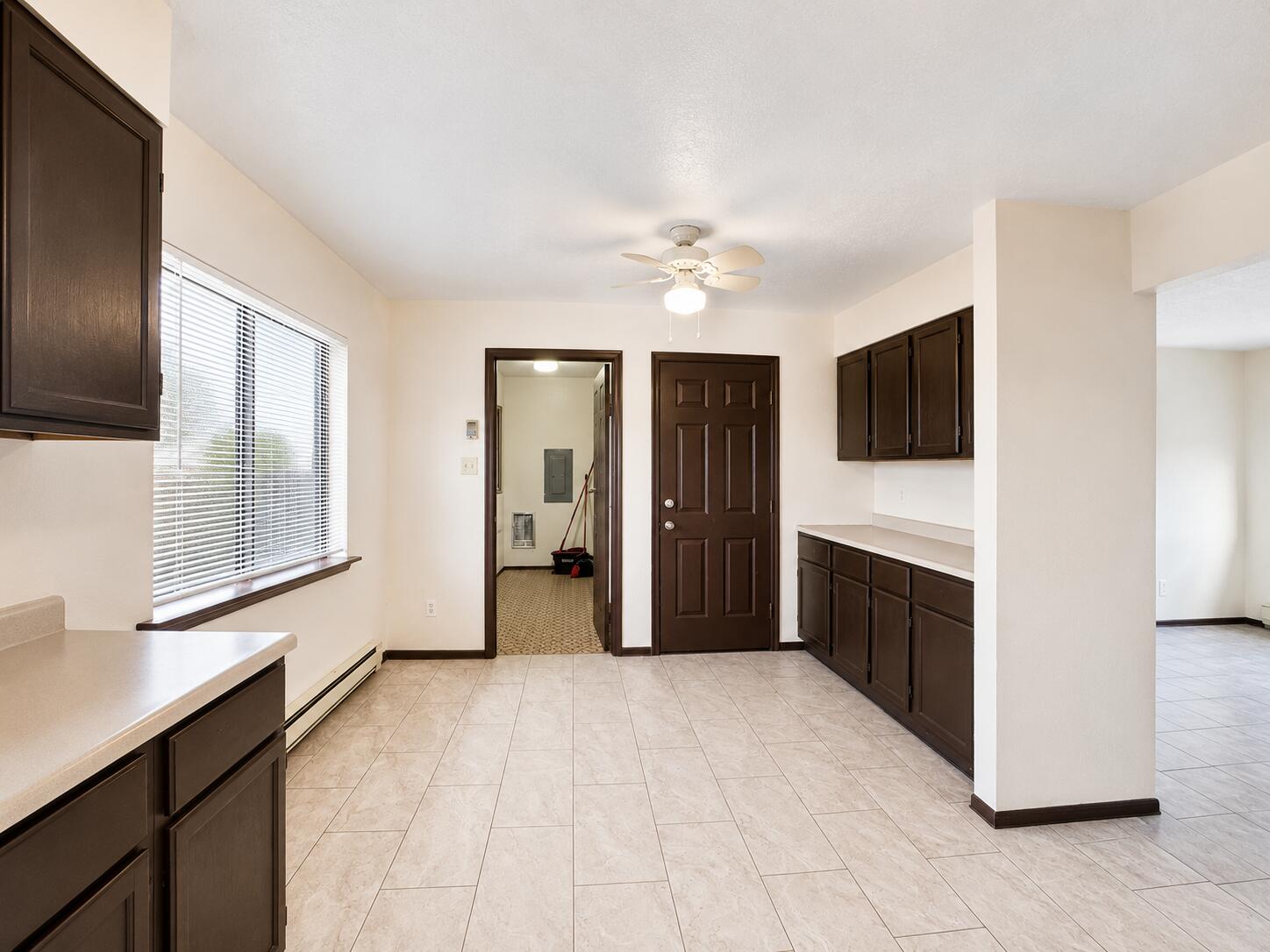 Photo 17 — 703 Lucero Avenue