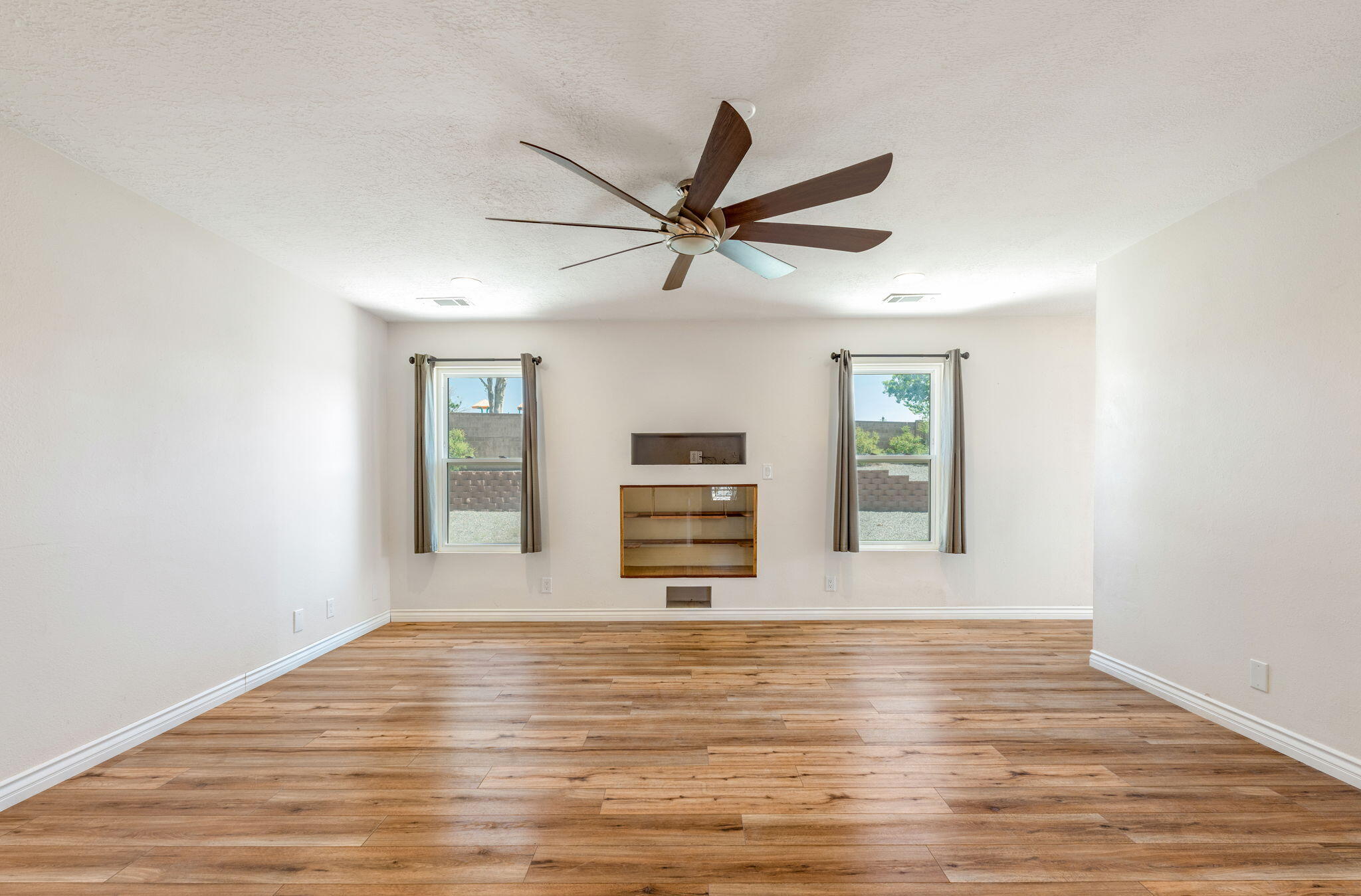 Photo 19 — 4747 Limestone Drive NE